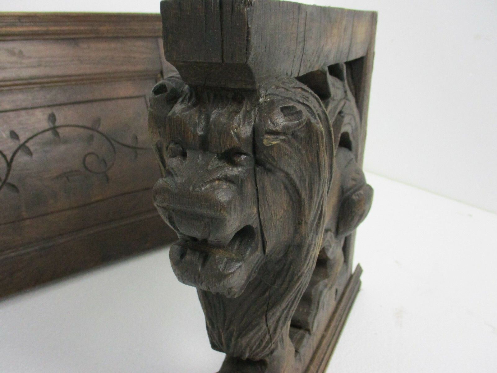 Home Decor Hand Carved Wood Lion Heads Pediment Ornate Over Door Architectural Reclaimed photo