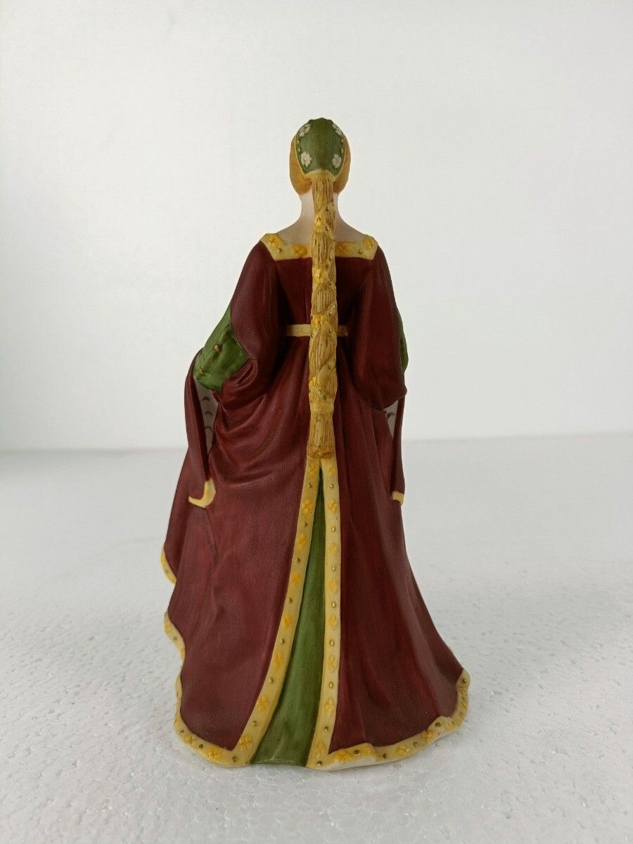 Exquisite Franklin Porcelain Isabella Of Spain  Limited Edition Figurine 1982. photo Home Decor