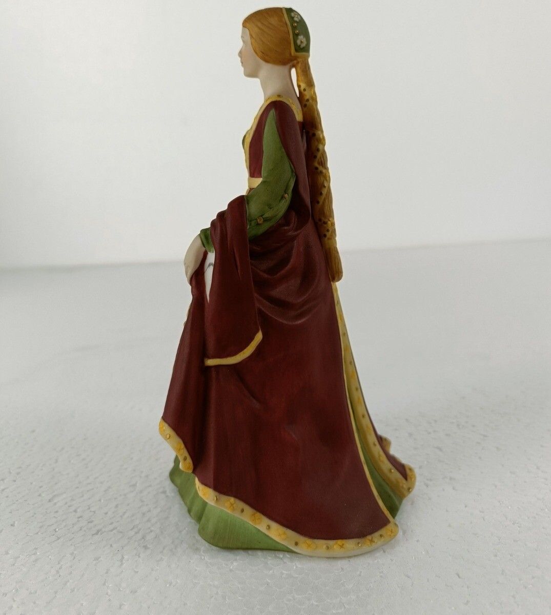 Exquisite Franklin Porcelain Isabella Of Spain  Limited Edition Figurine 1982. photo 58.0