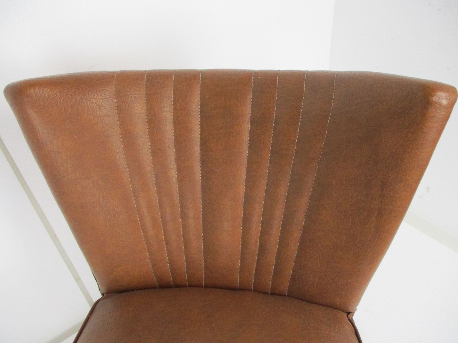 Vintage Cocktail  Lounge Club  Chair Fauteuil  Retro Rockabilly Expo 58 Iconic photo 323.0