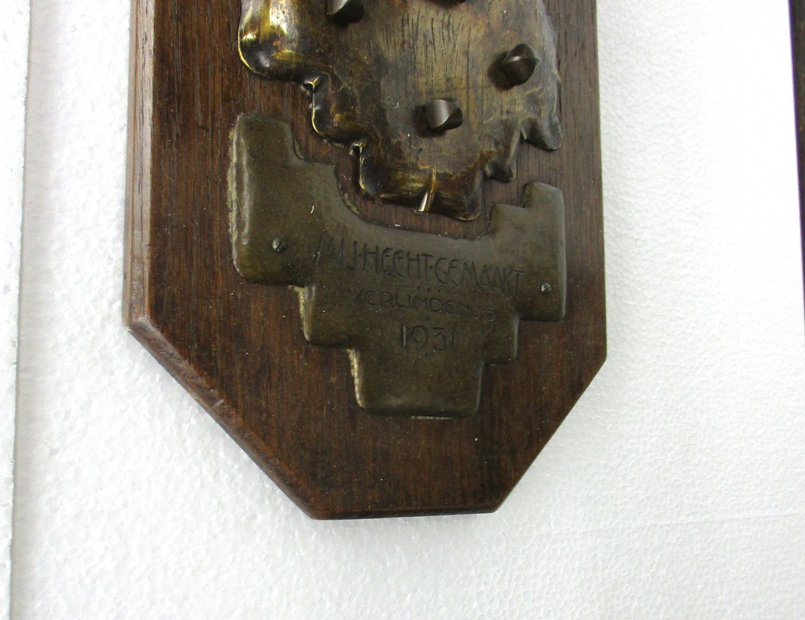photo furniture Art Deco Bronze Enamel Hand Made Wind Chime Gong Verlinden Lier Art Piece
