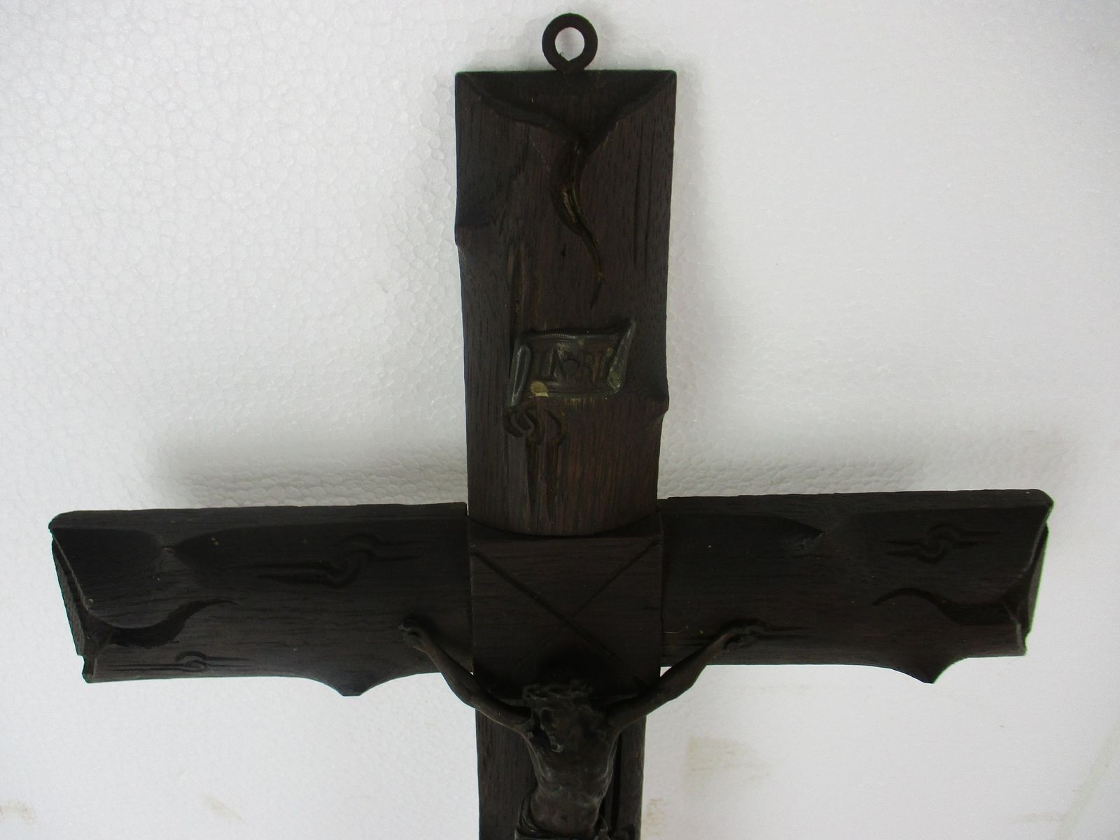Hand Carved Wood  Hanging Crucifix Cross Jesus Christ Beautiful Bronze  Corpus photo for sale