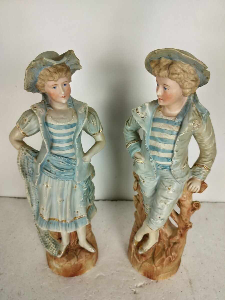 Couple Art Deco Figurines Statues Porcelain Lovely Pair photo for sale