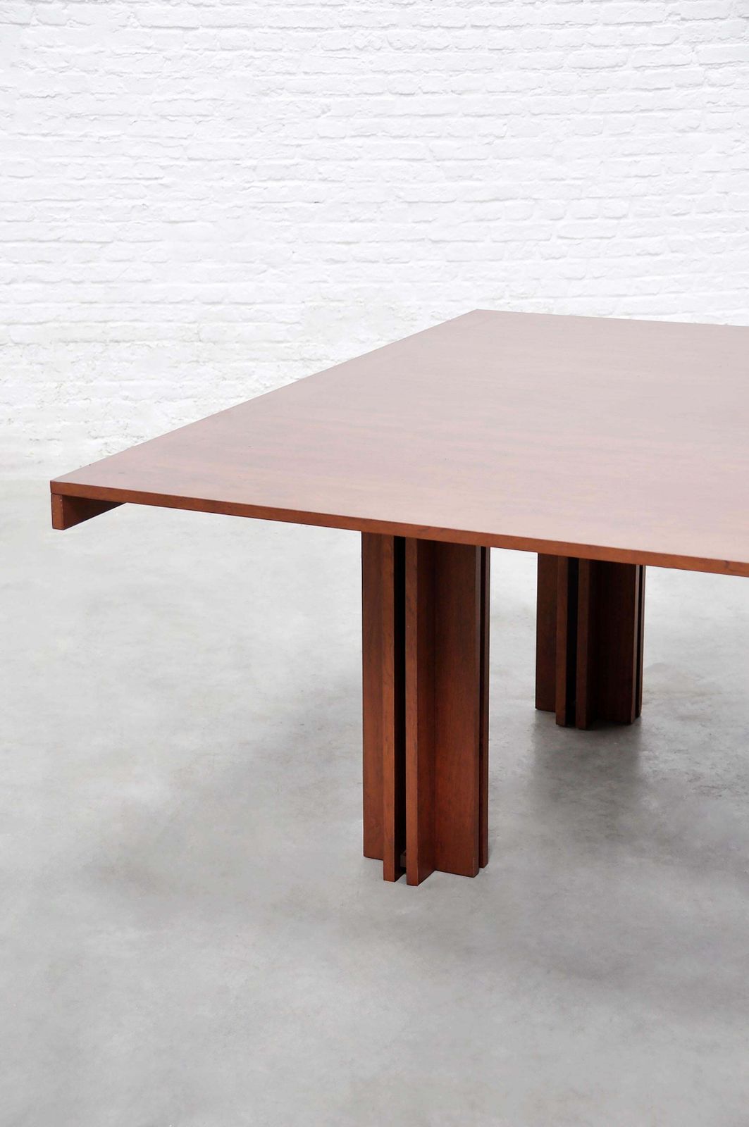 Carlo Scarpa 'Quatour' Dining Table In Walnut, Simon Gavina, Italy, 1974 photo vintage