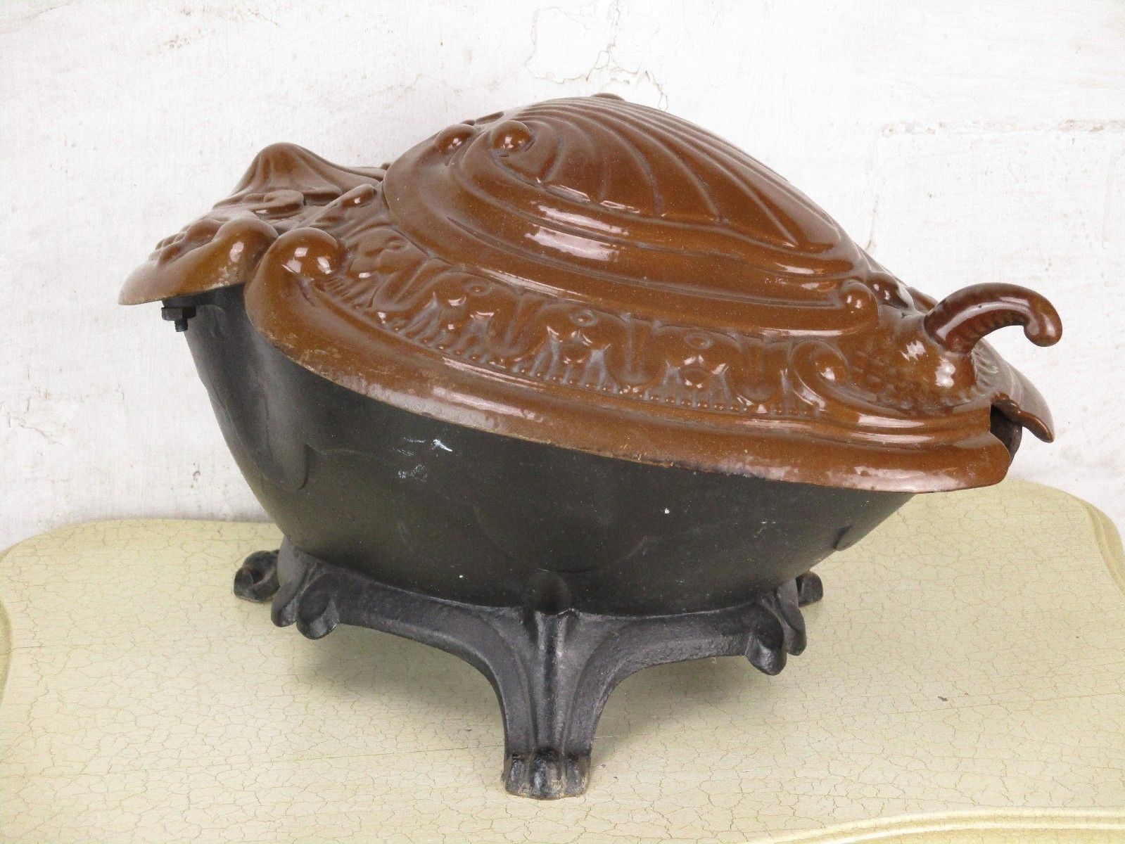 Art Nouveau Antique  Coal Scuttle Cast Iron Fireplace Box Lion Head Legs photo furniture