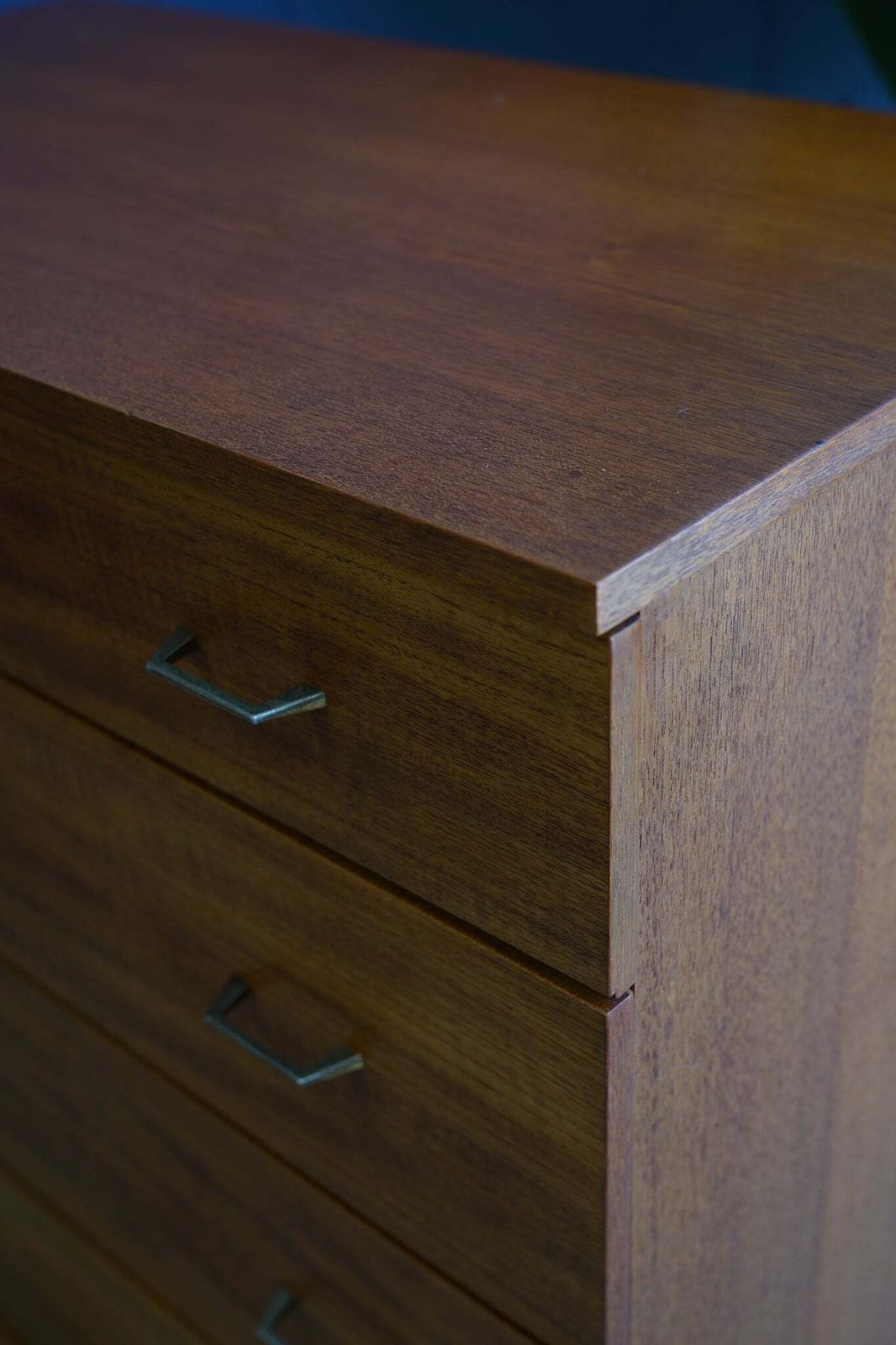 photo vintage Austin Suite Chest Of Drawers   Mid Century 1960s (Oak)