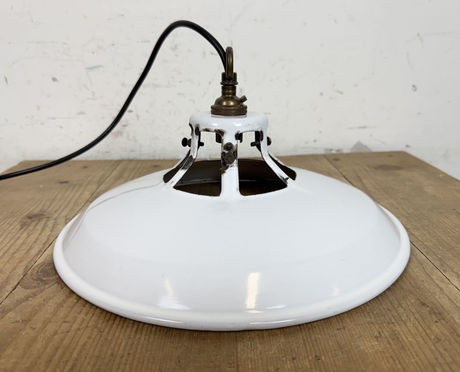 Industrial White Enamel Factory Pendant Lamp, 1960s photo Lighting