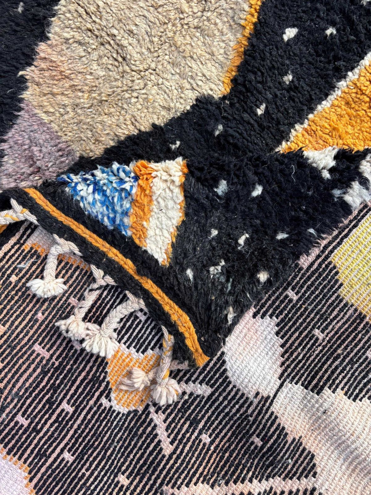 Moroccan Berber Black Wool Rug 200x280 Cm – Black Abstract Tribal Carpet – Handmade Boho Decor – Moroccan Carpet For Living Room photo Textiles