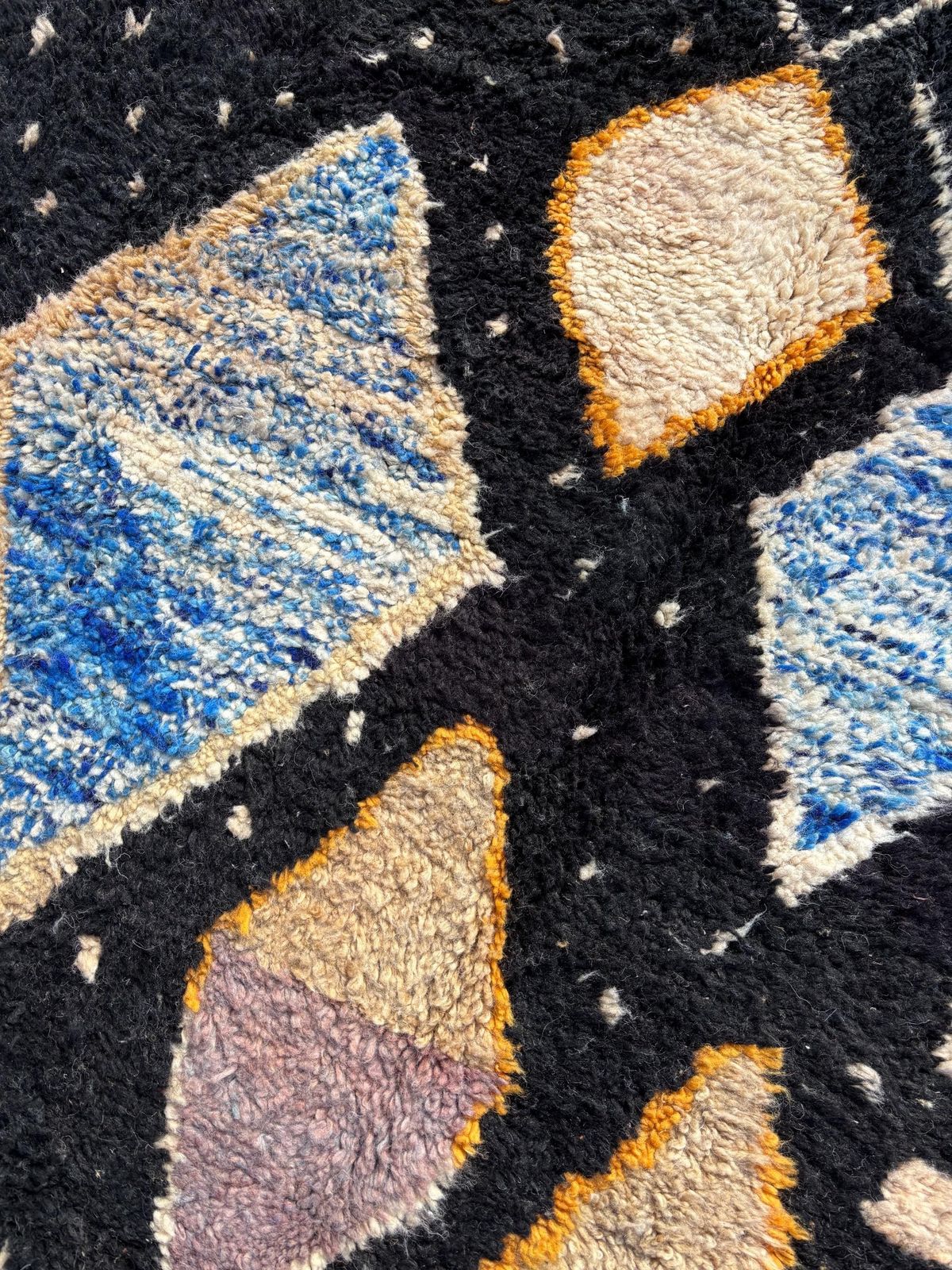 Moroccan Berber Black Wool Rug 200x280 Cm – Black Abstract Tribal Carpet – Handmade Boho Decor – Moroccan Carpet For Living Room photo buy