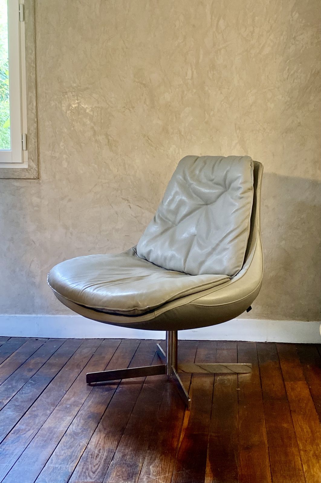 Fauteuil Design Vintage Daya Bontempi Italie.