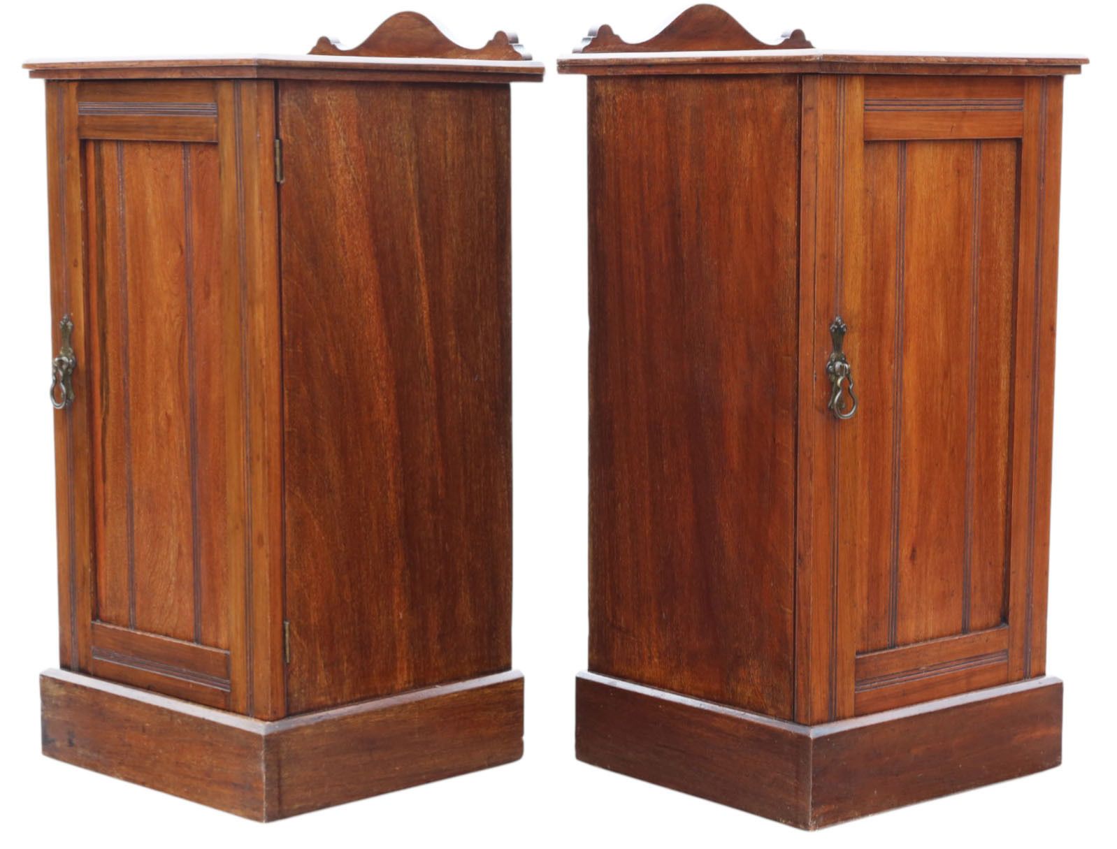 Antique C.1910 Pair Of Red Walnut Bedside Tables – Fine Quality Nightstands photo Furniture