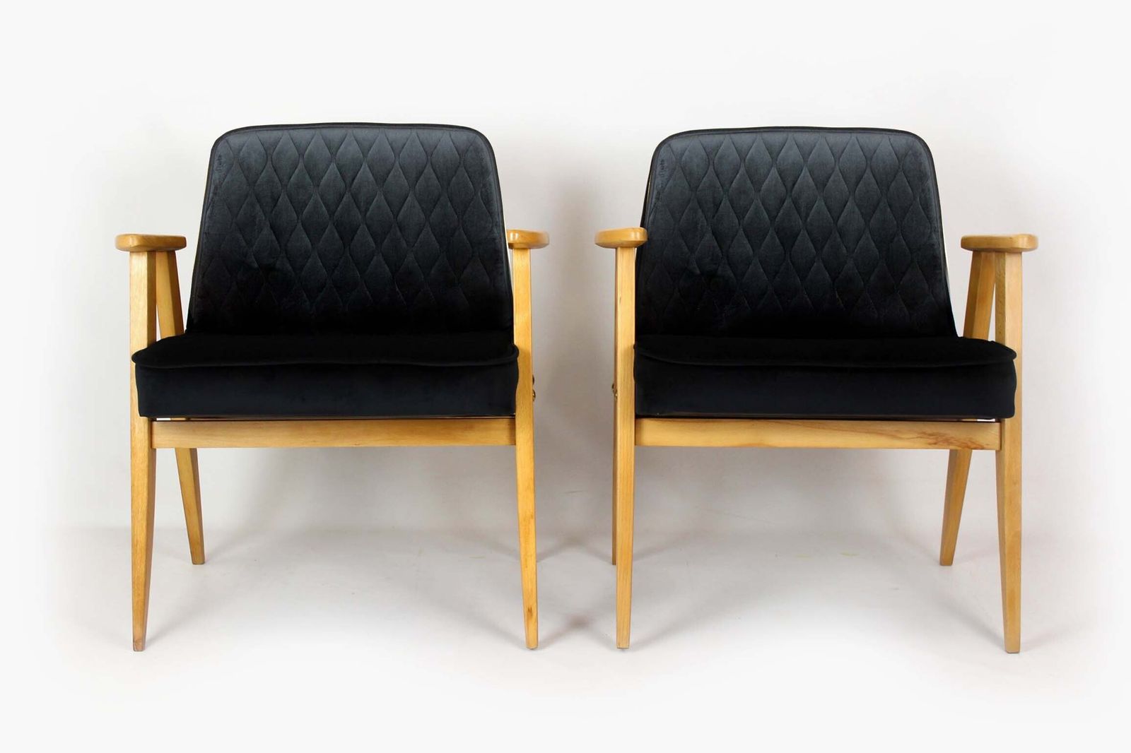 Pair Of Model 366 Armchairs By Józef Chierowski, Restored, Poland, 1960s photo vinterior