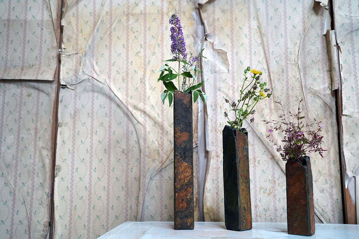 A Trio Of Mid 20thc Brutalist Graduating Slate Vases C.1970 photo Home Decor