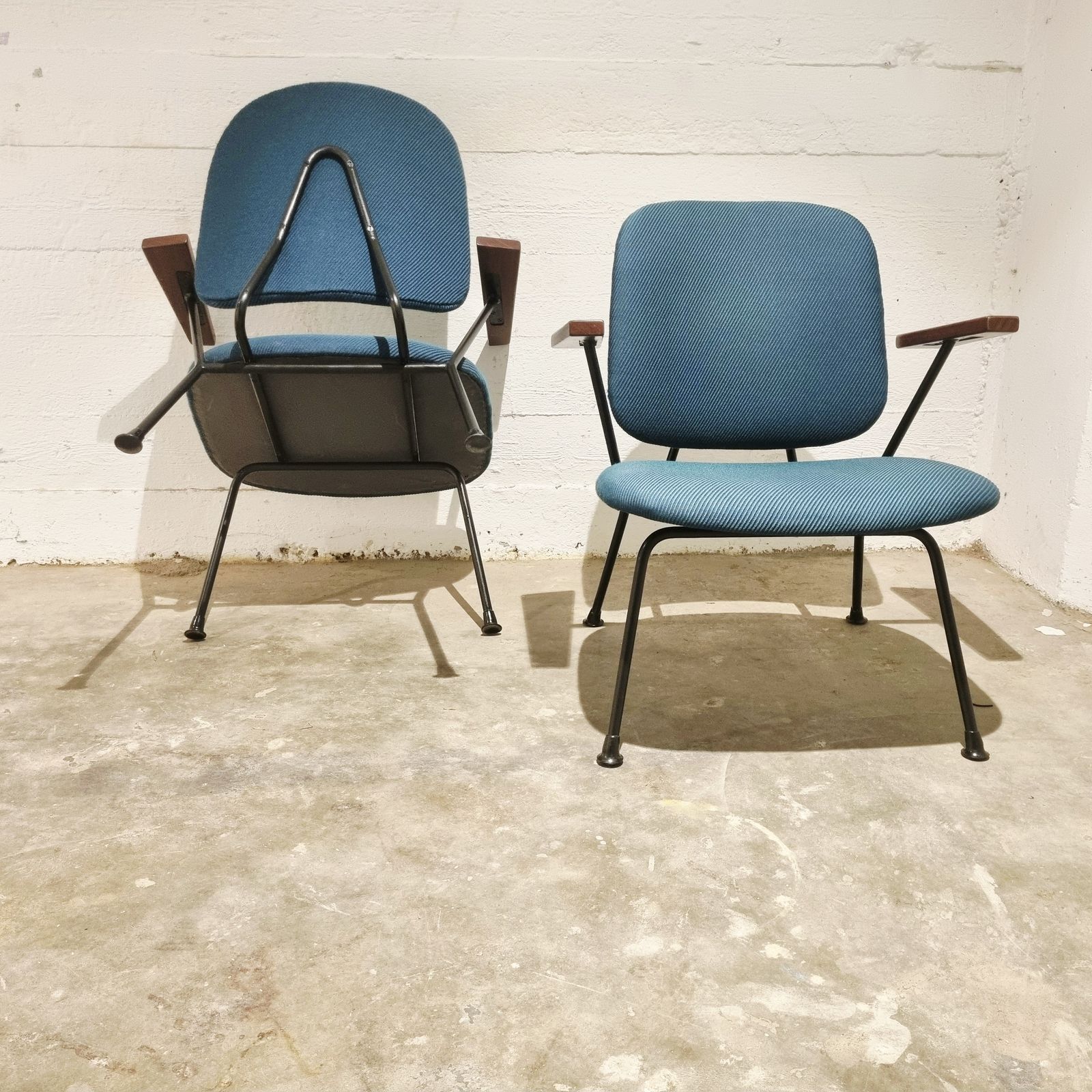 Set Of 2 Easy Chairs Designed By Gijs Van Der Sluis, 1960s photo Furniture