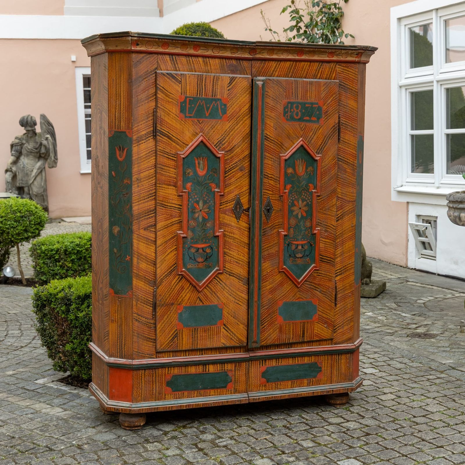 Handgeschilderde Volkskunst Kledingkast, Zuid Duitsland, Gedateerd 1877 En Gemonogrammeerd Emm photo furniture