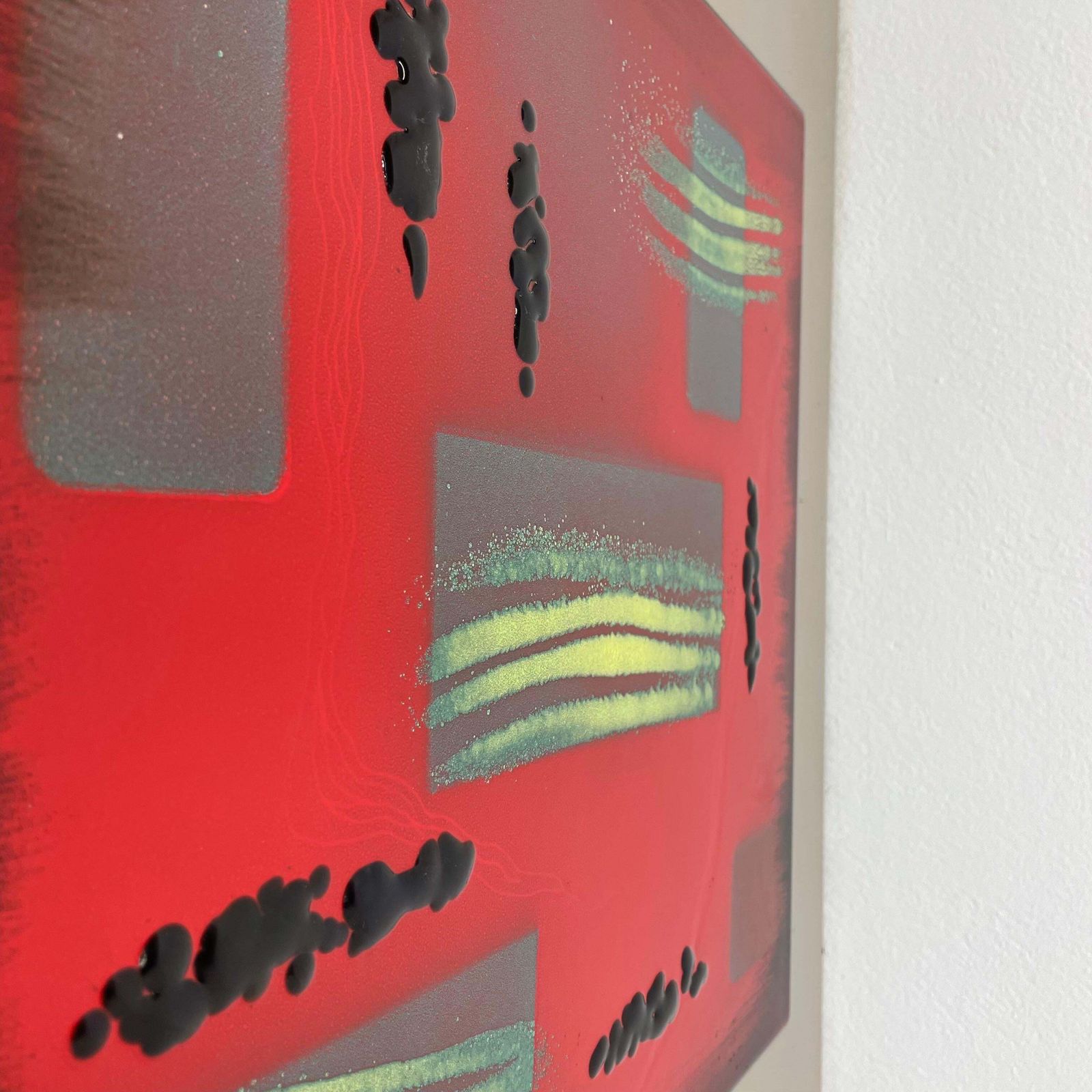 photo vinterior Unique Handmade Large 40x40cm West German Enamel Metal Wall Plate "Red", 1980s