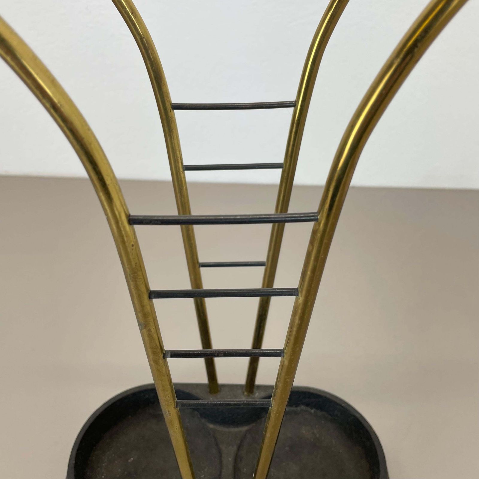 Original Mid Century Metal Brass Modernist Bauhaus Umbrella Stand Germany, 1950s photo vinterior