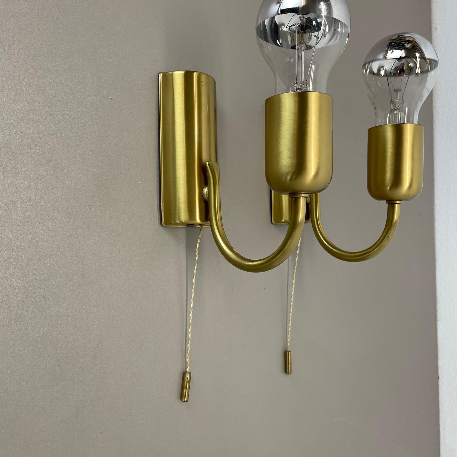 Set Of Two Minimalist Brass Wall Lights Sconces, Italy 1970s photo Lighting
