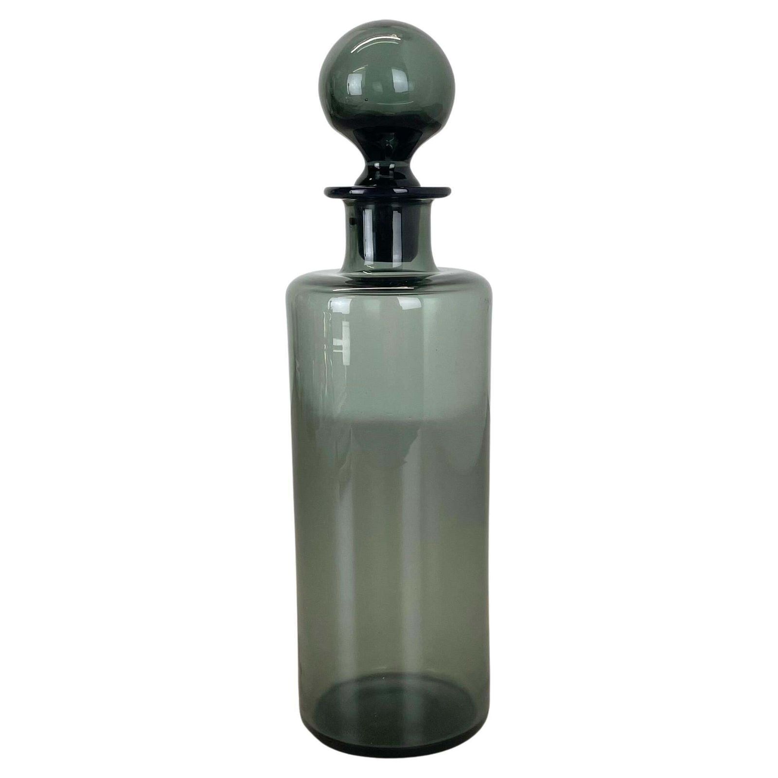 Rare Green Glass Decanter By Saara Hopea For Nuutajärvi Notsjö, Finland 1970s