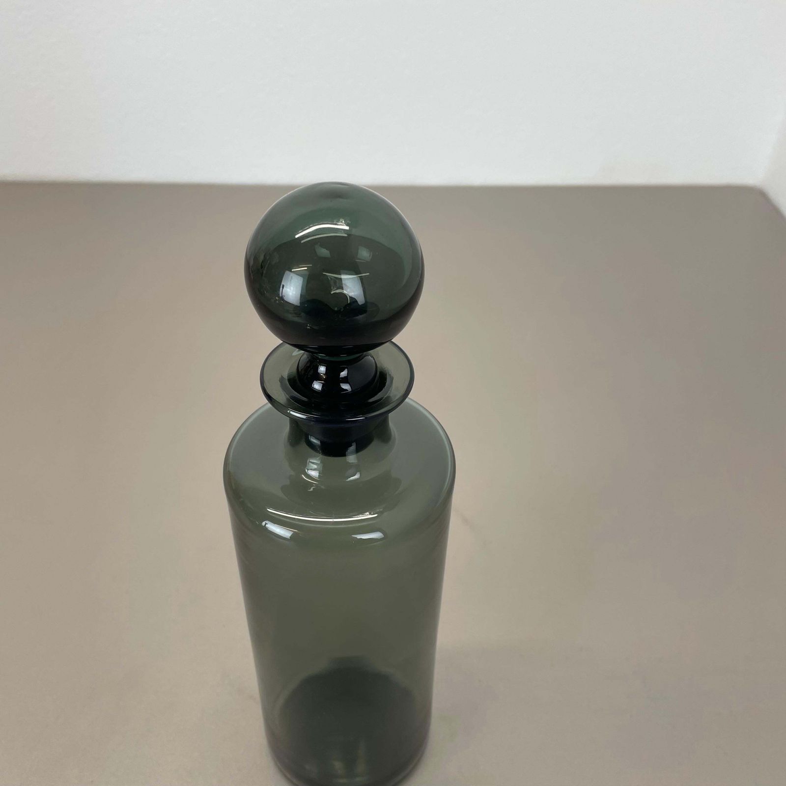 Rare Green Glass Decanter By Saara Hopea For Nuutajärvi Notsjö, Finland 1970s photo 303.0