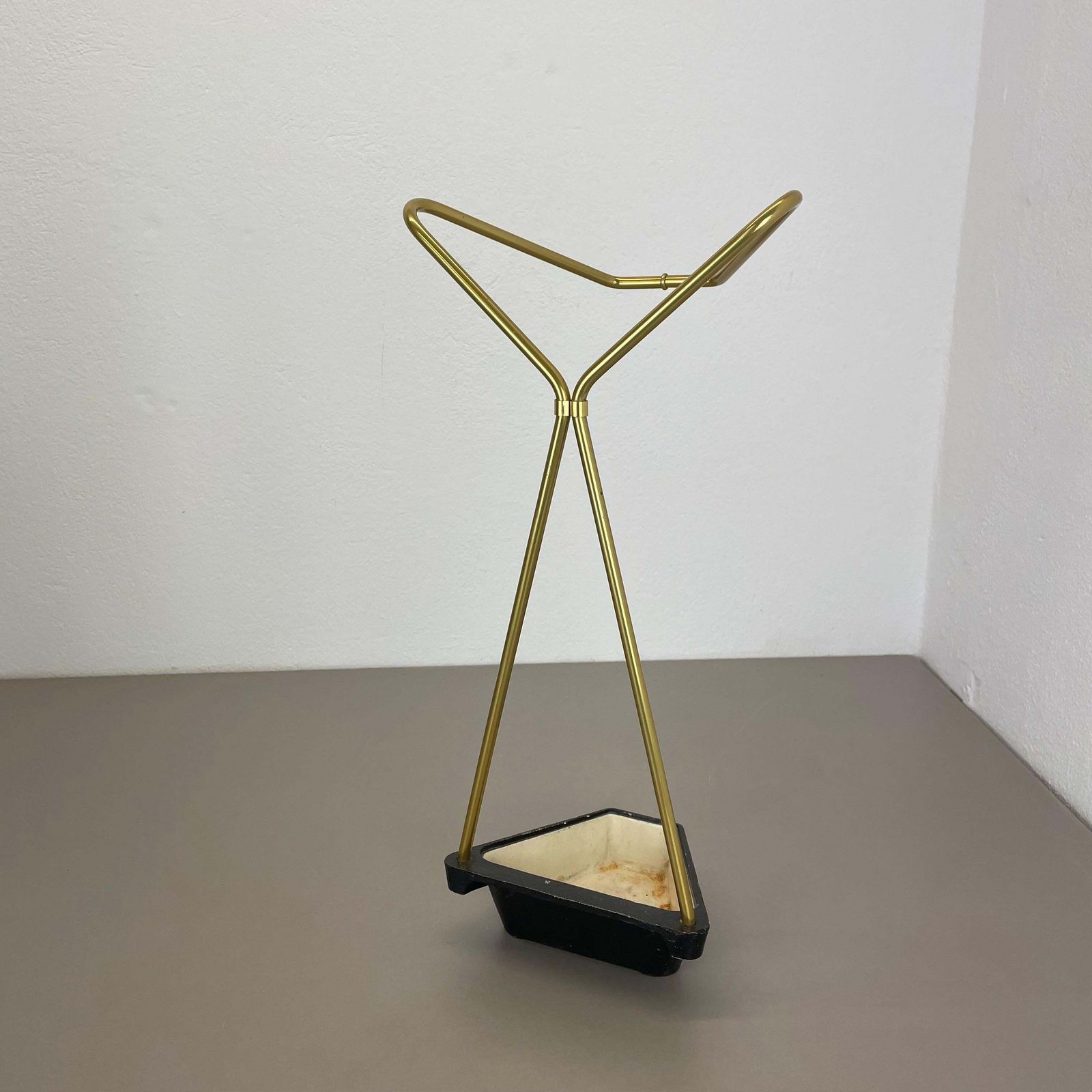 Midcentury Metal Brass Hollywood Regency Umbrella Stand, Germany, 1950s, Nr. 3 photo Home Decor