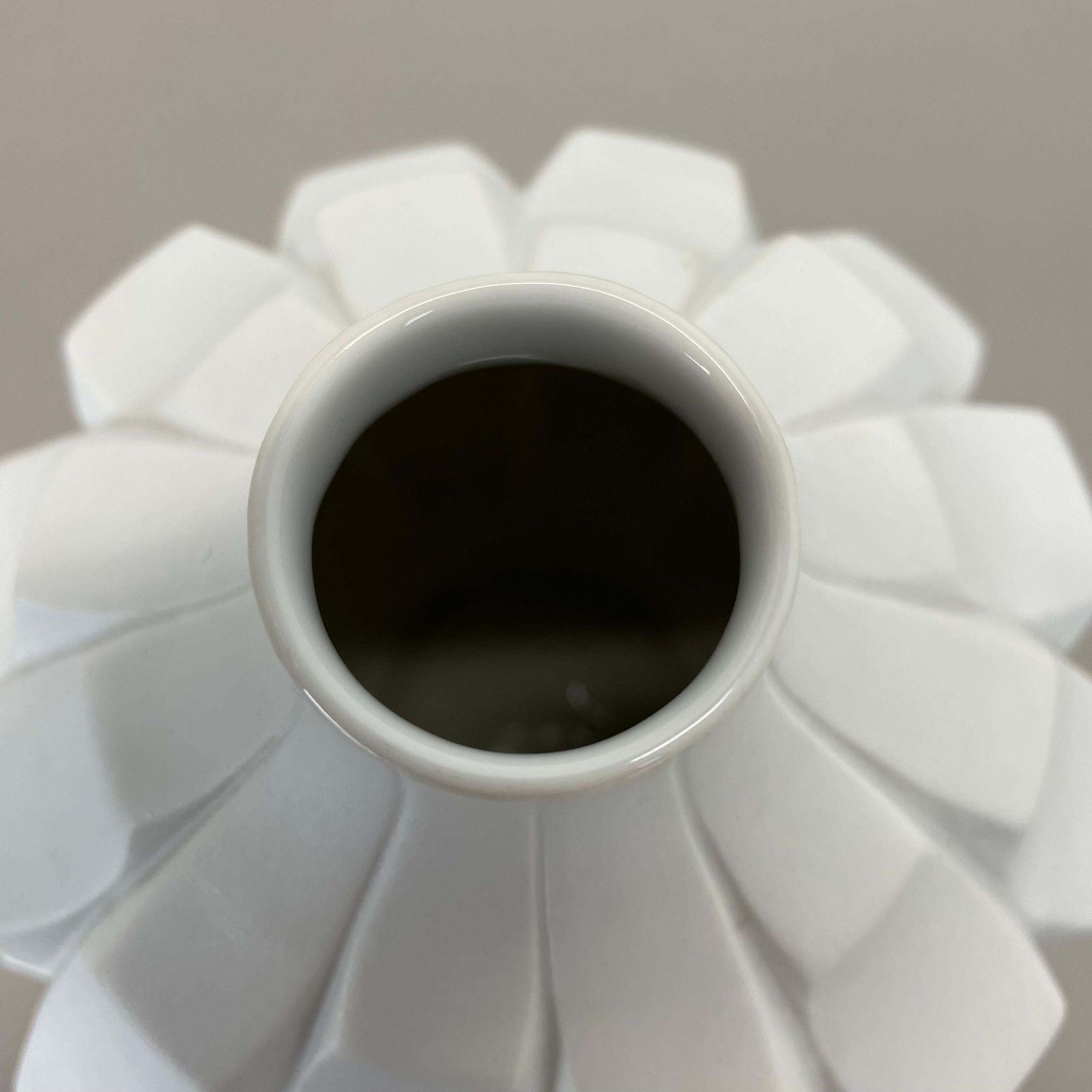 Op Art Vase Porcelain Vase Heinrich Fuchs For Hutschenreuther, Germany, 1970s photo buy