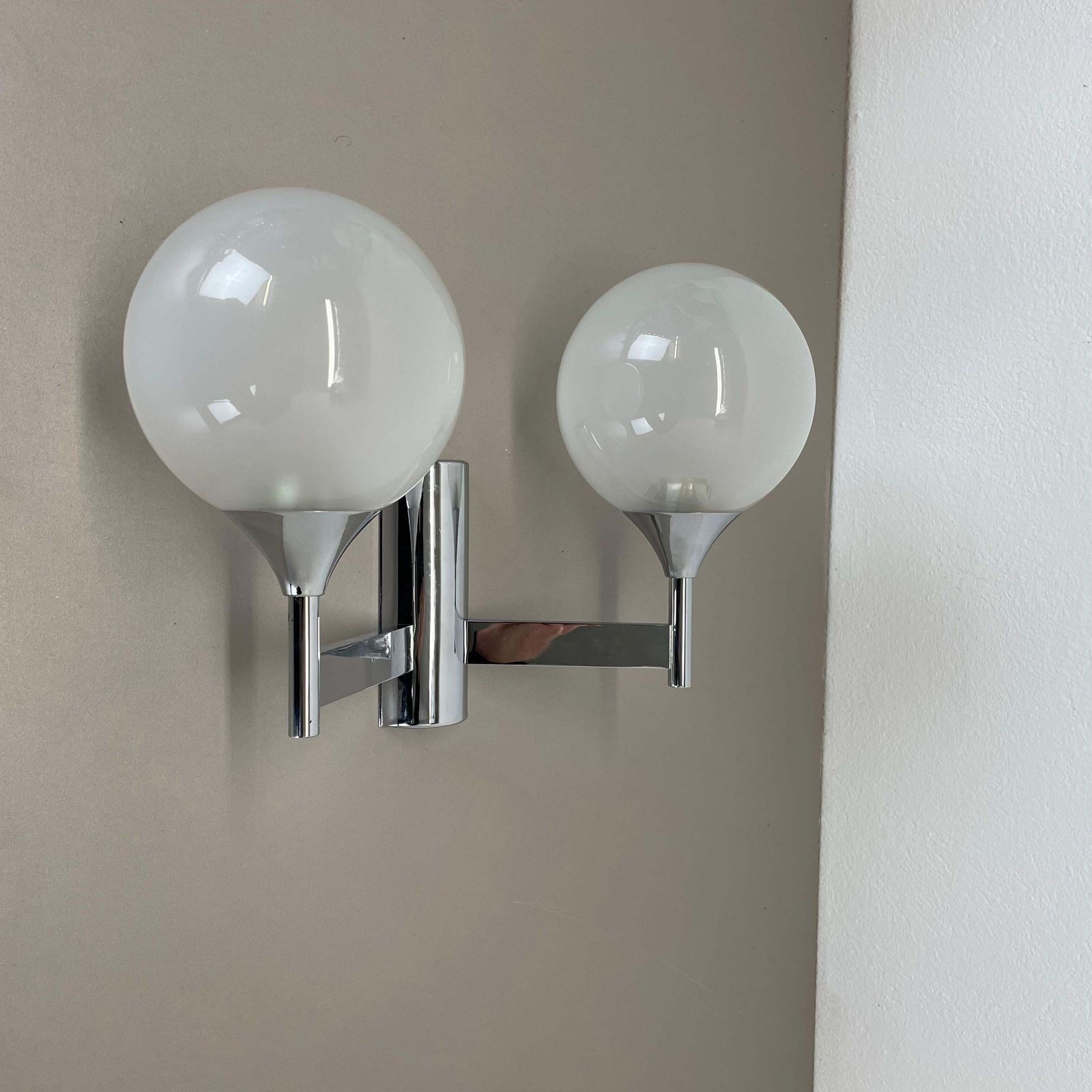 Rare Chrome Tube "Torch" Wall Light By Gaetano Sciolari Attrib., Italy 1970s photo furniture