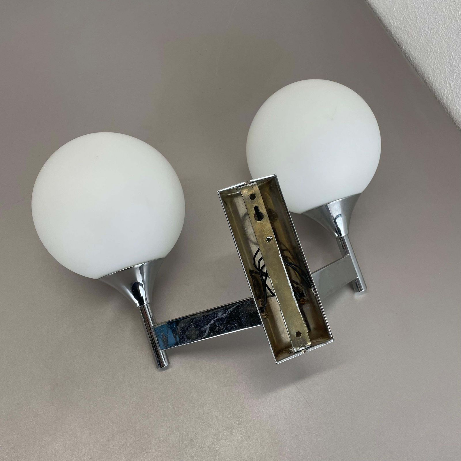 photo vinterior Rare Chrome Tube "Torch" Wall Light By Gaetano Sciolari Attrib., Italy 1970s