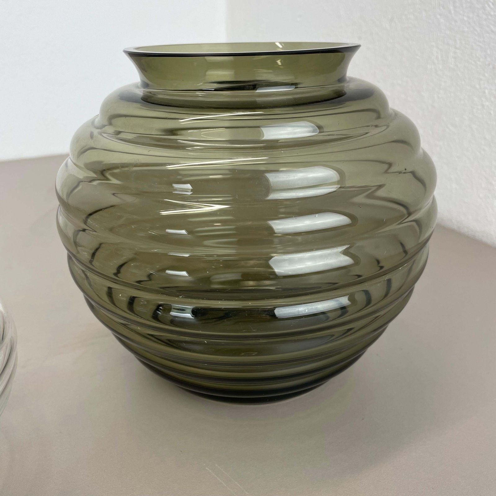 photo buy Set Of 2 Glass Vase By Richard Lauke For Vlg Weisswasser, Germany, 1960s