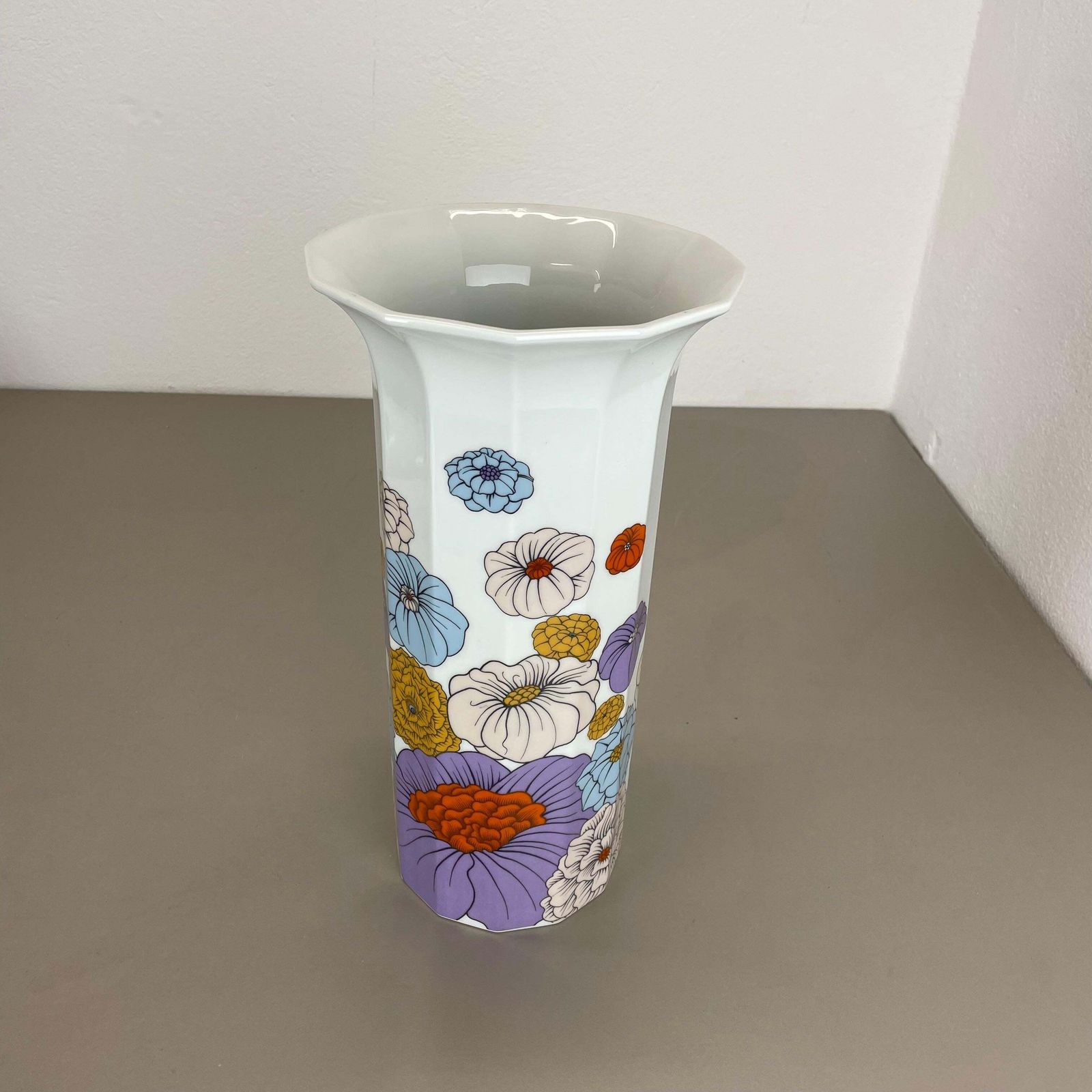 Xl 35cm Colorful "Flower" Vase By Tapio Wirkkala For Rosenthal, Germany, 1970s photo vinterior