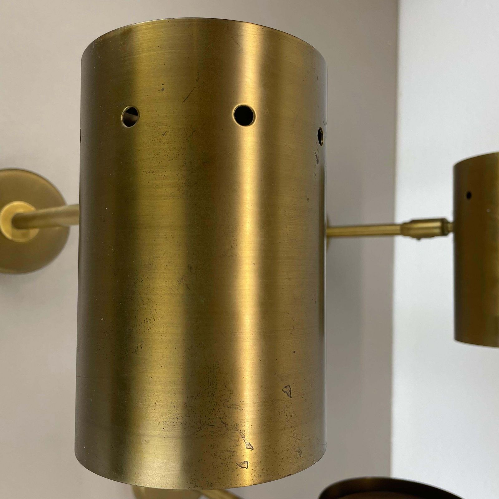 Set Of Three Large Minimalist Brass "Tube" Wall Light Sconces, Italy 1970s photo vinterior