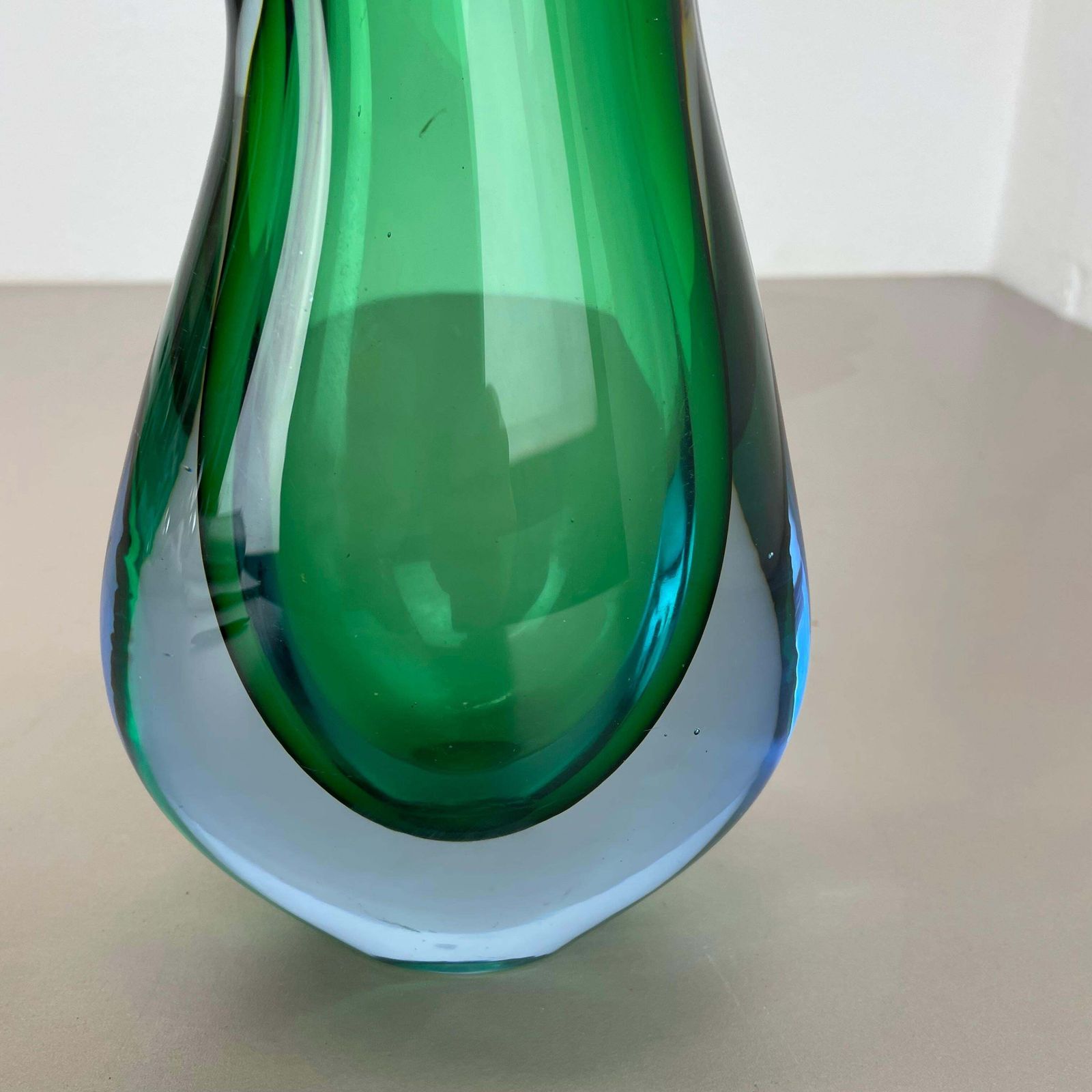 photo vintage Large 31cm Green Murano Glass Sommerso Vase By Flavio Poli Attr., Italy, 1970