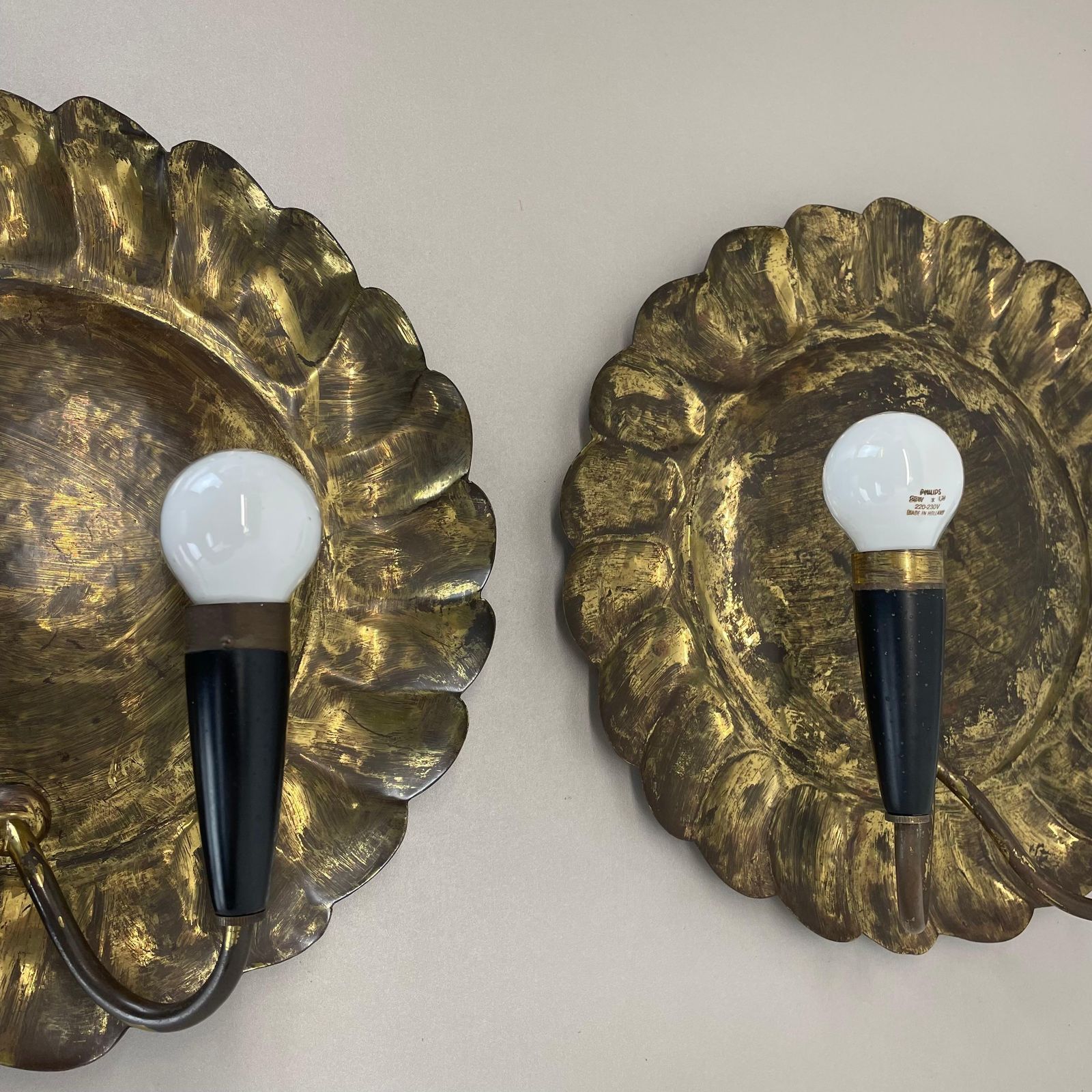 photo buy Set Of 2 Brass 31cm Gio Ponti Style Theatre Wall Light Sconces, Italy, 1950s