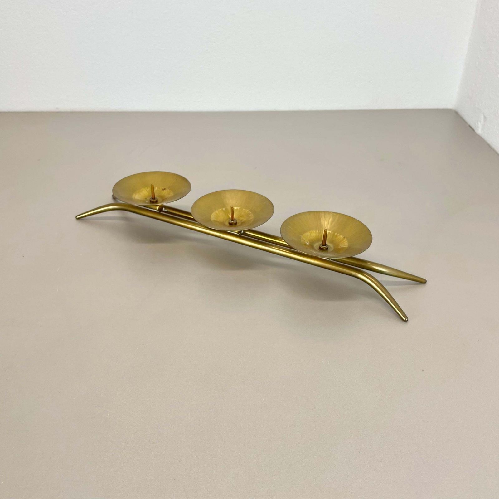 43cm Modernist Auböck Style Brutalist Brass Metal Candleholder, Austria 1950s photo furniture