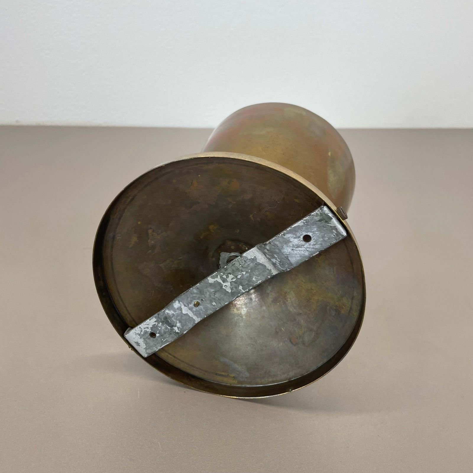 photo vinterior Unique Brass Spot Gino Sarfatti Style Ceiling Light Flushmount Italy 1950s