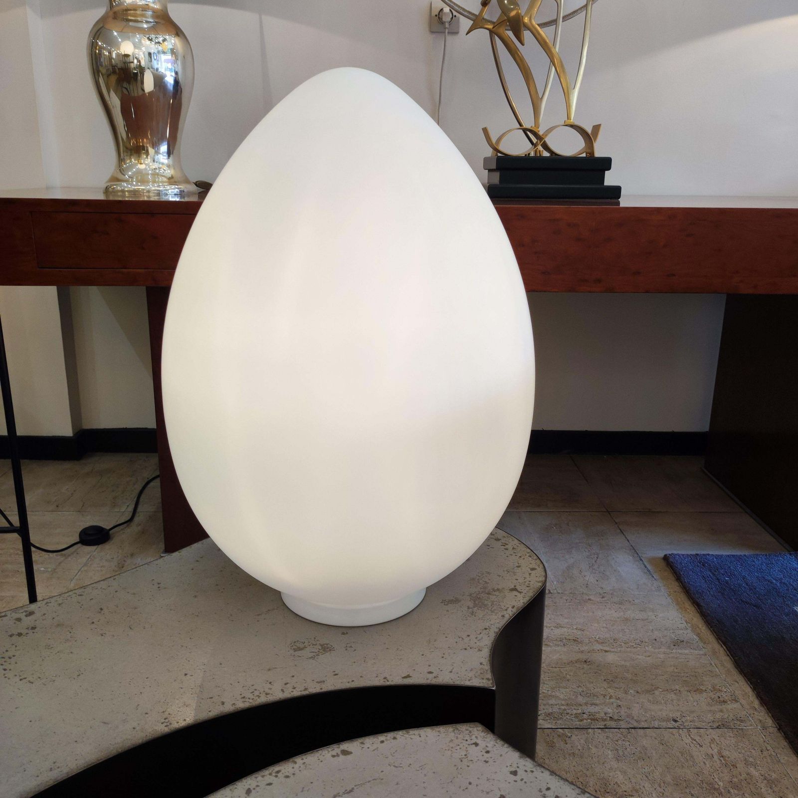 photo buy "Egg" Table Lamp In The Taste Of Uovo Lamp By Ben Swildens