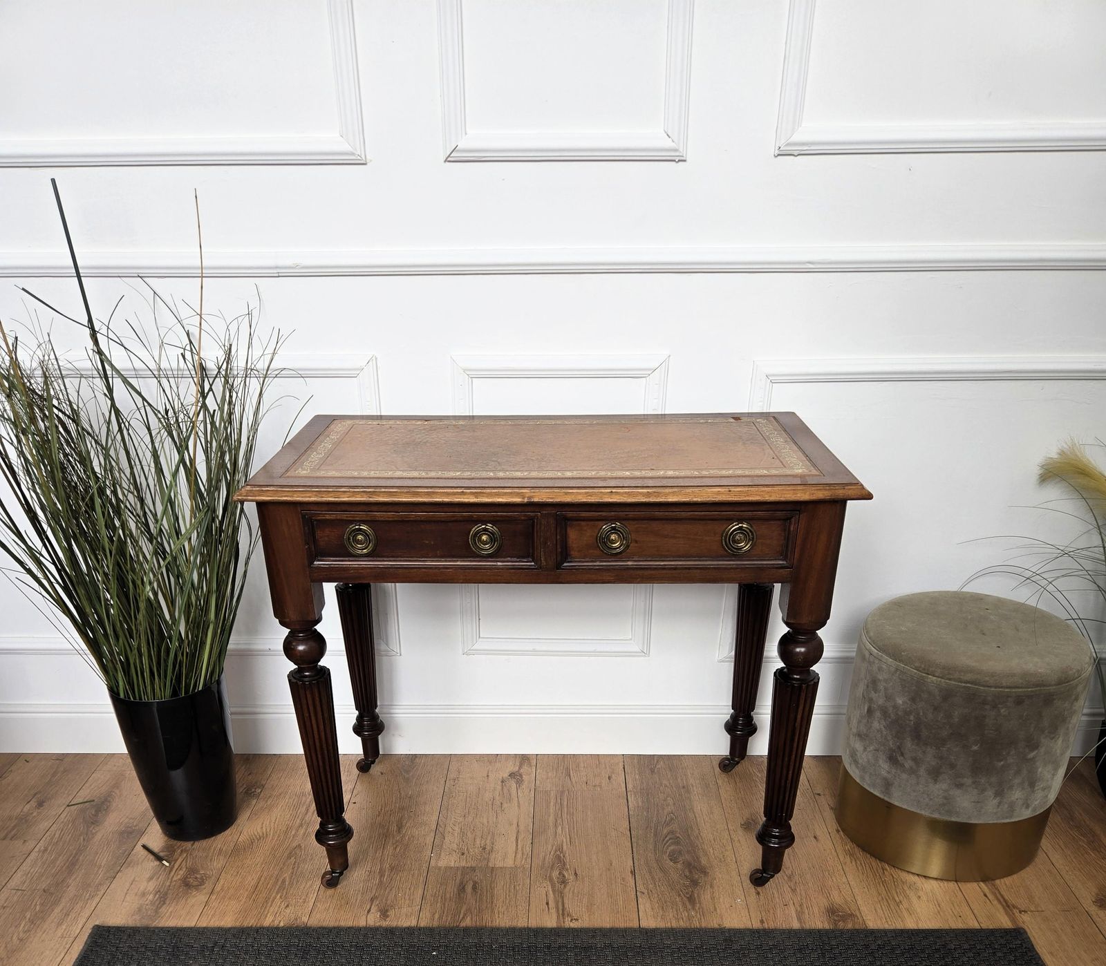 1960s Italian Art Deco Mid Century Walnut Brass Leather Desk Writing Table photo 2301.0
