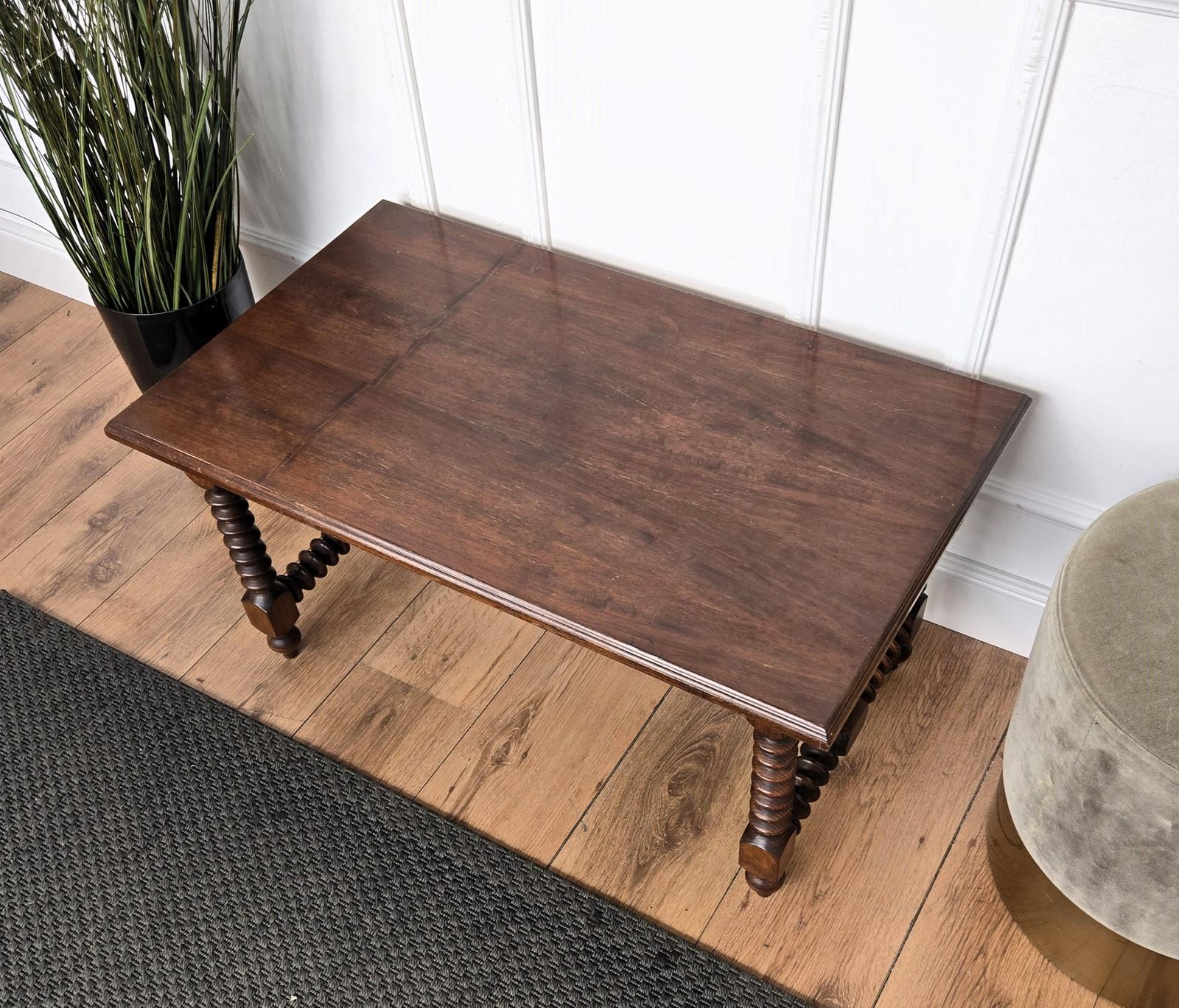 Antique Italian Walnut Side Coffee Table With Bobbin Turned Legs photo vinterior