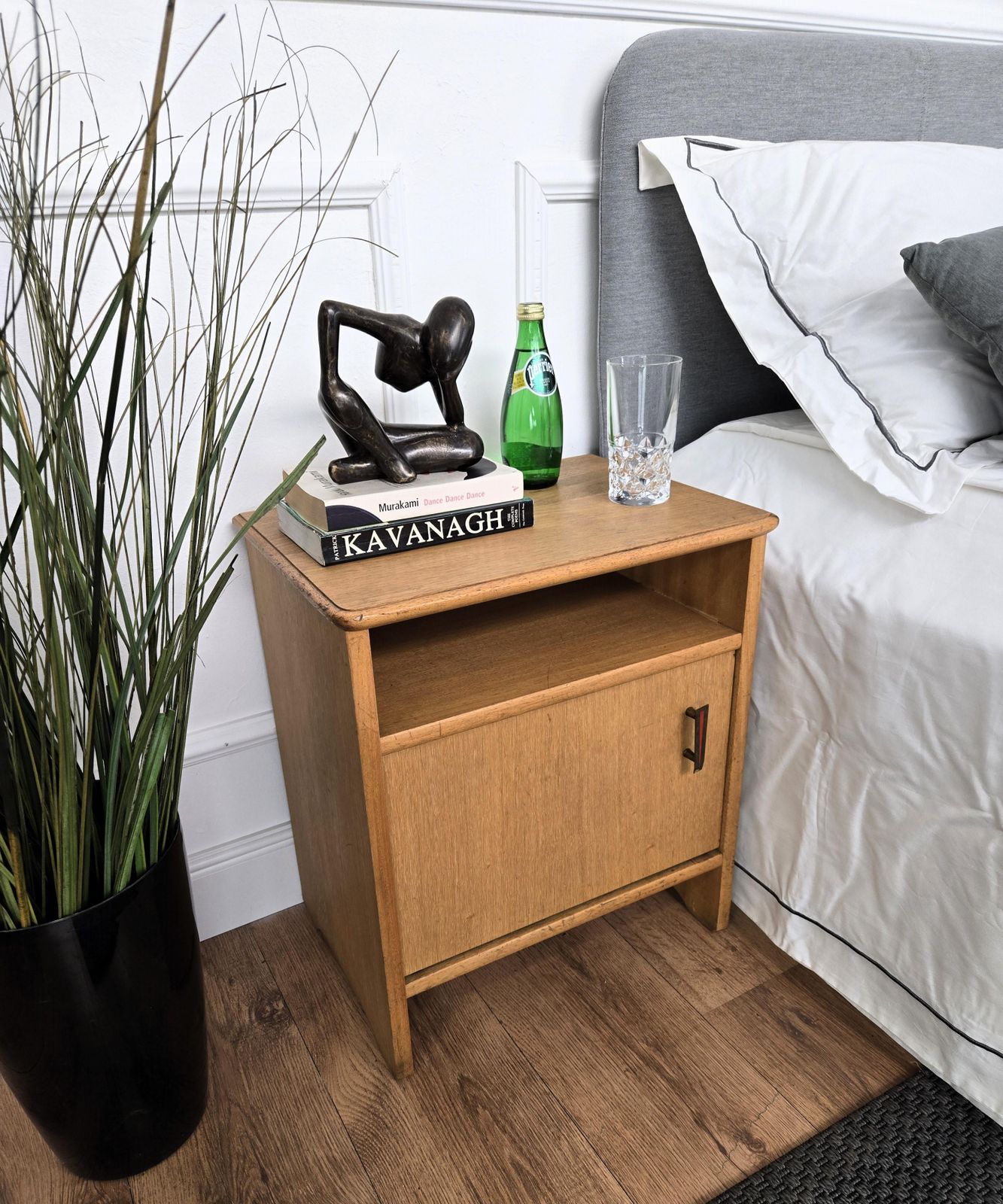 Pair Of Mid Century Modern Italian Wood Night Stands Bed Side Tables photo for sale