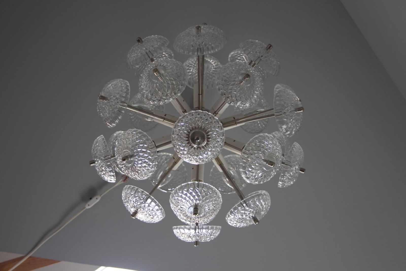 Mid Century Modern Dandelion Sputnik Chandelier, By Kamenicky Senov, 1960s photo furniture