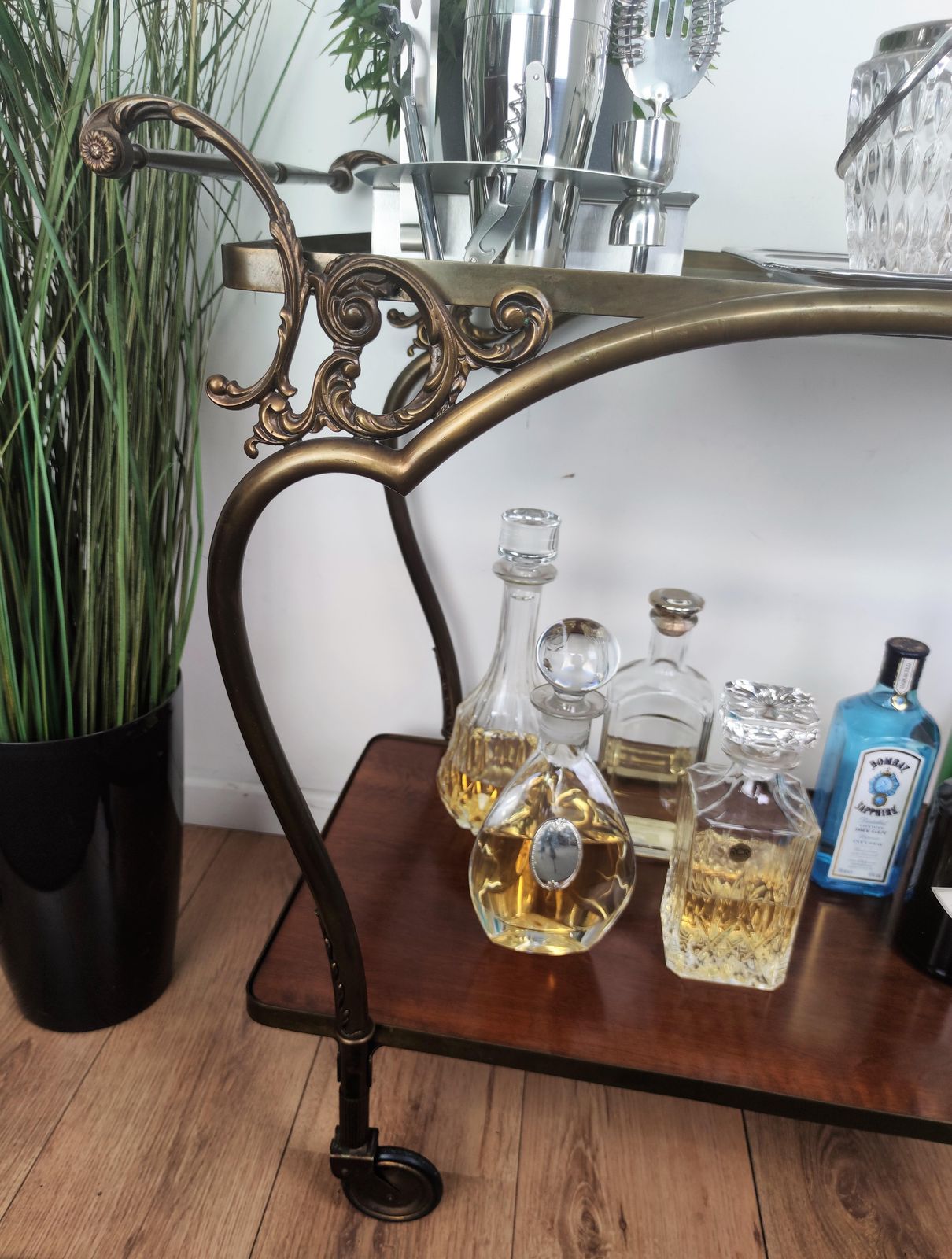 Art Deco Mid Century Modern Italian Two Tier Gilt Brass Bar Cart photo for sale