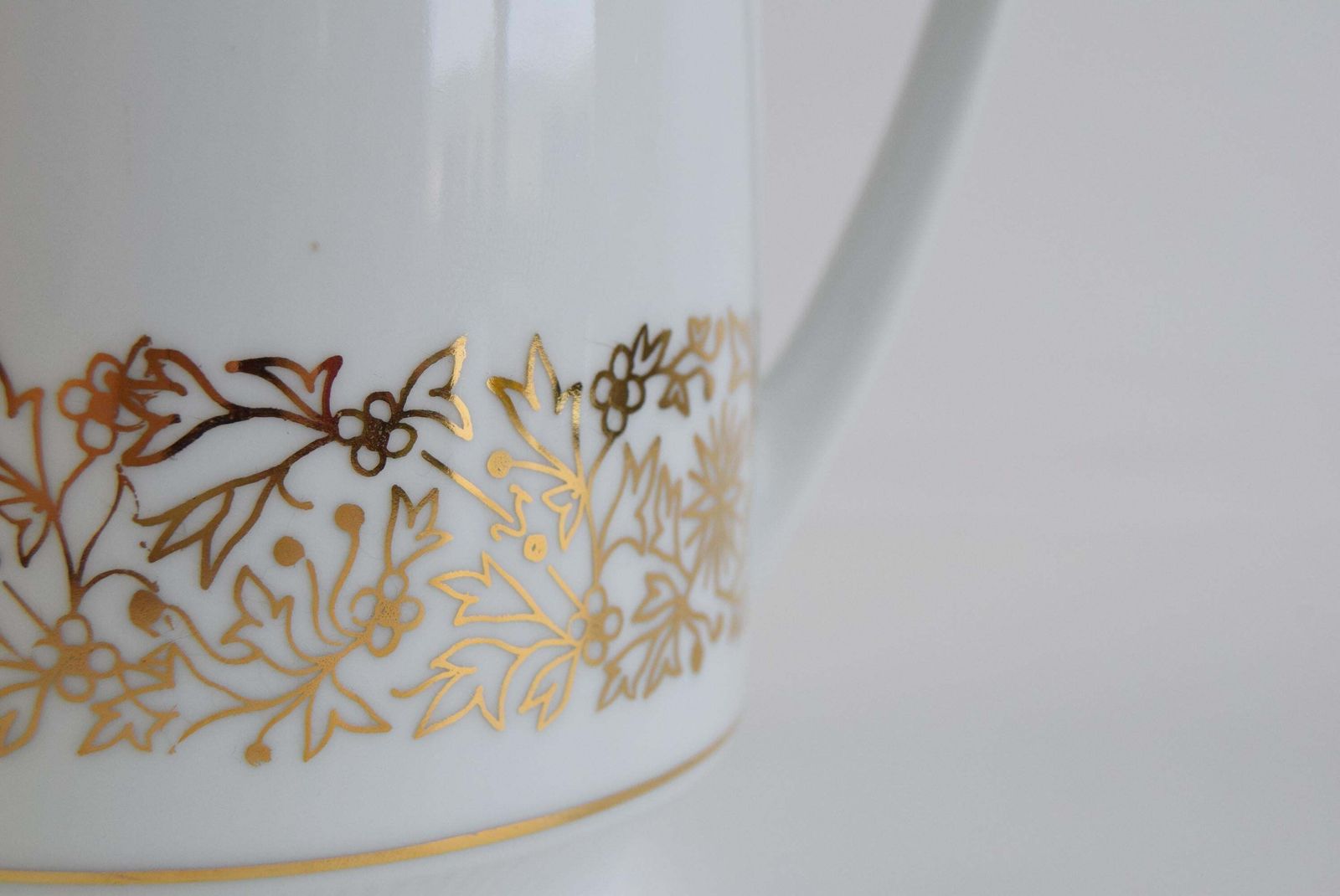 Mid Century Birkenhammer Czechoslovakian Porcelain Coffee Pot, 1969 photo vinterior