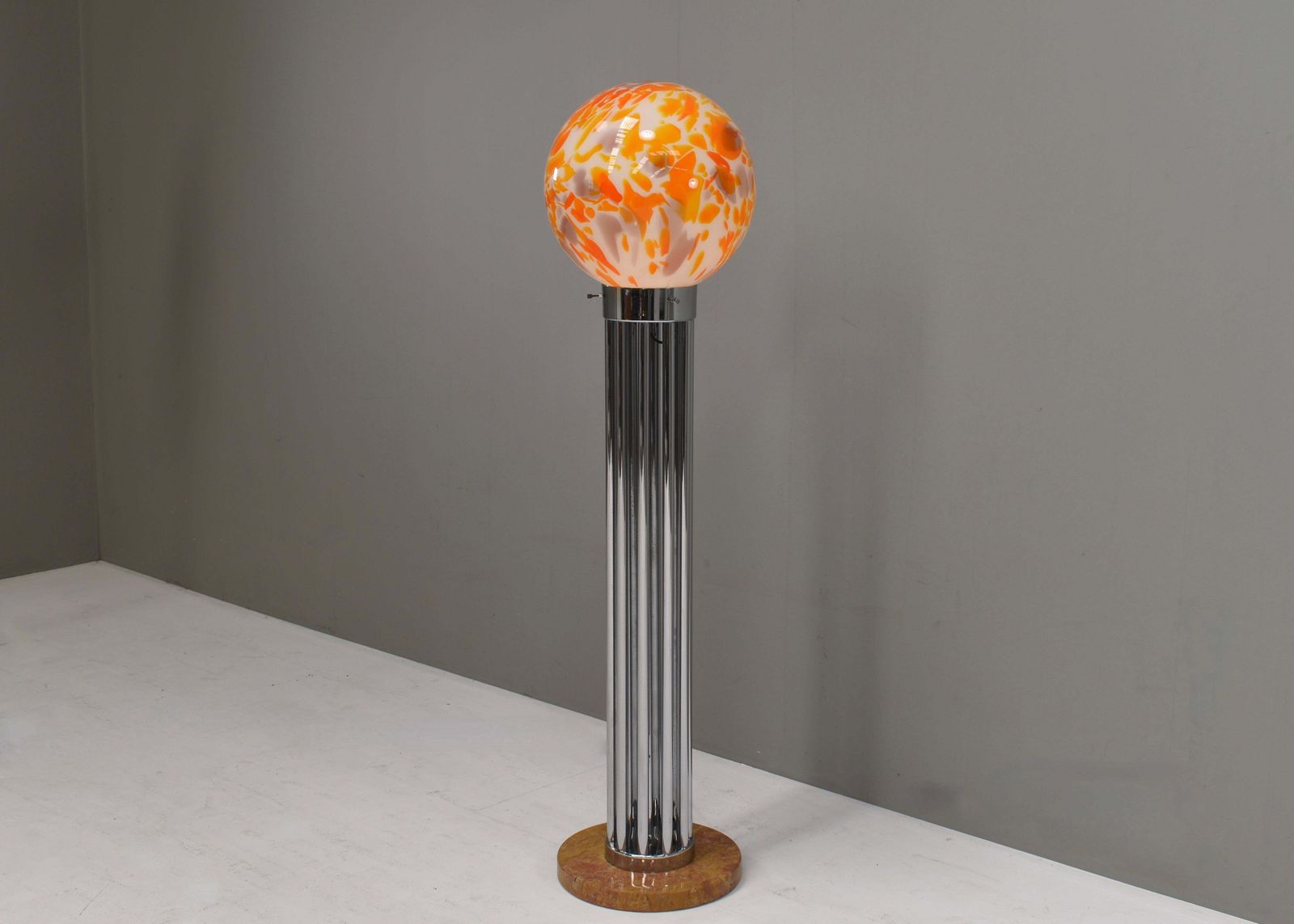 Goffredo Reggiani Globe Floor Lamp In Murano Glass And Marble  – Italy, 1970s photo furniture