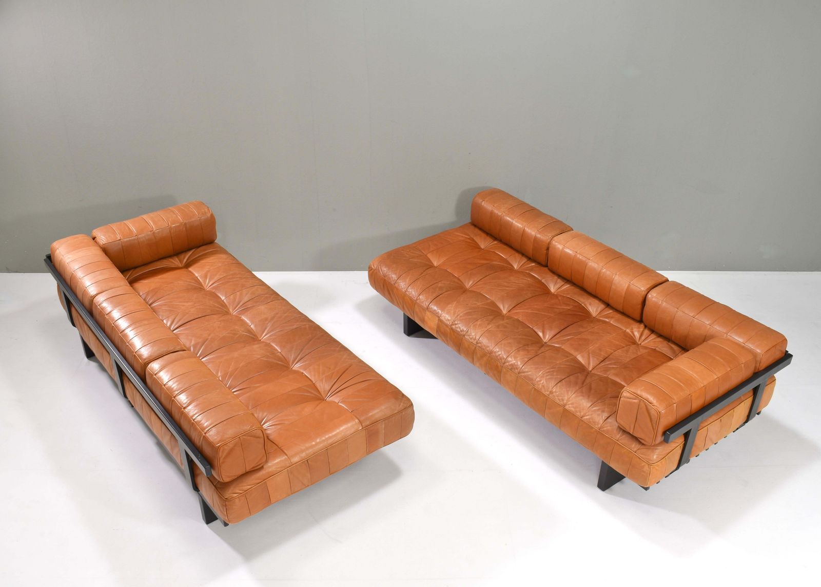 Pair Of De Sede Ds80 Daybed Sofas In Cognac Tan Leather   Switzerland, 1970s