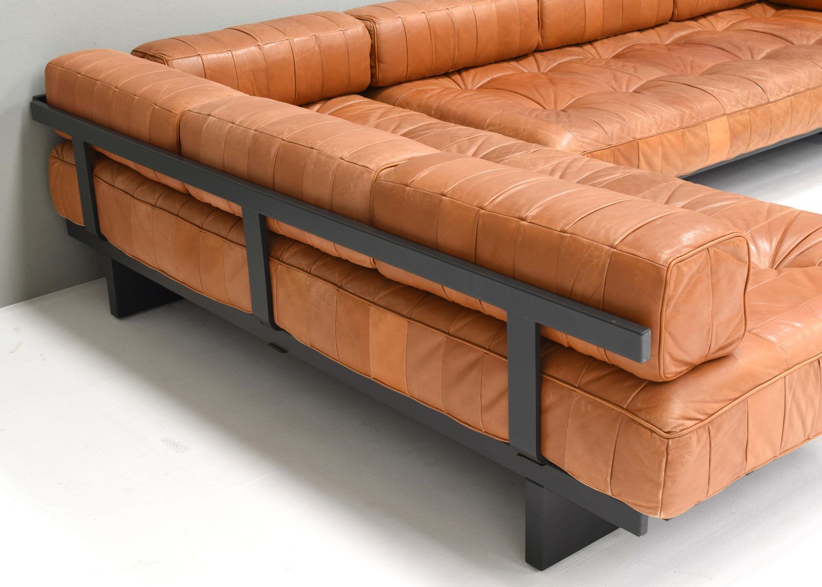 photo buy Pair Of De Sede Ds80 Daybed Sofas In Cognac Tan Leather   Switzerland, 1970s