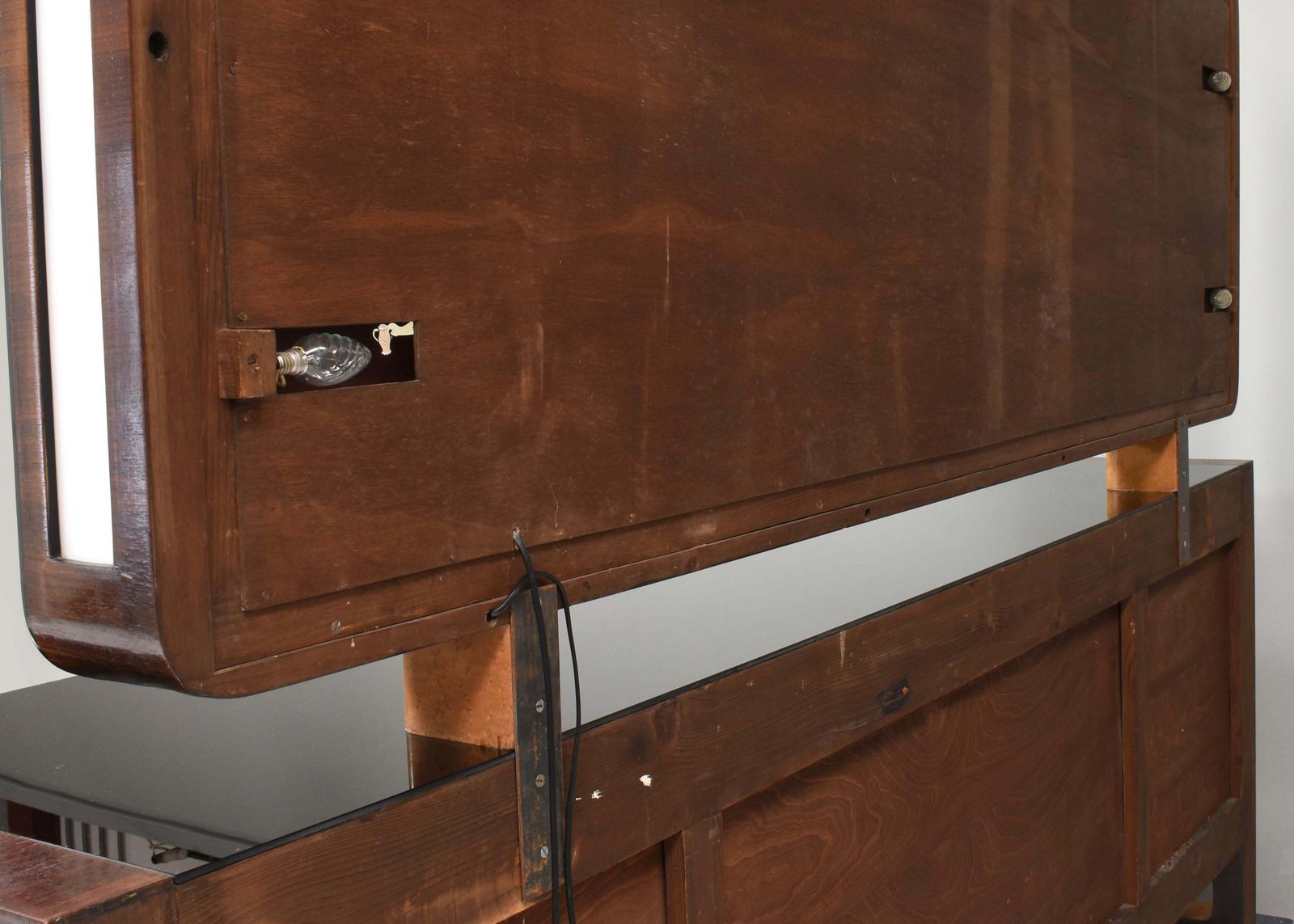 photo vinterior 'Four Seasons' Sideboard With Illuminated Mirror In The Style Of Borsani   1930s