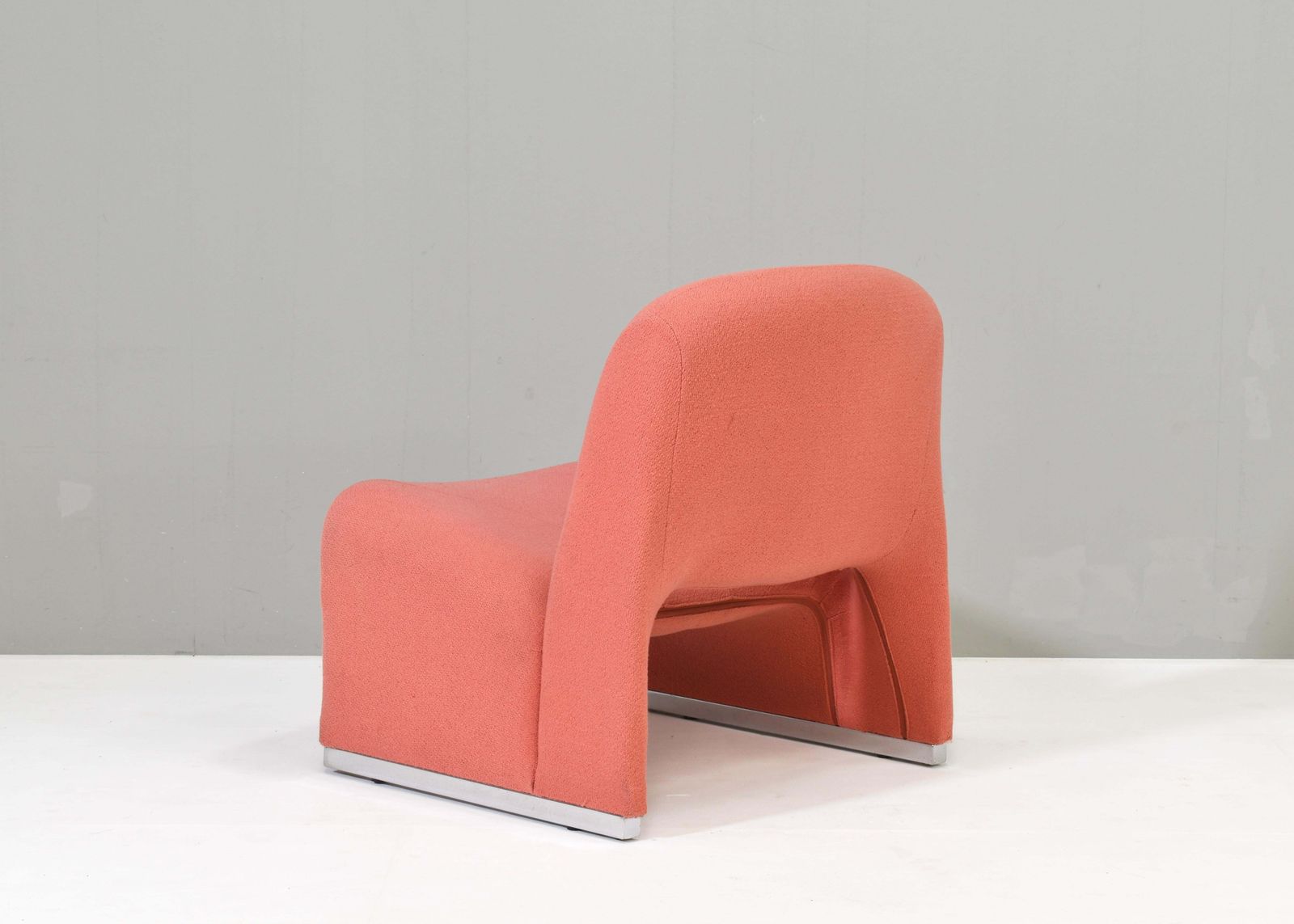 ‘Arki’ Lounge Chair By Giancarlo Piretti For Castelli, Italy – 1970 photo vinterior
