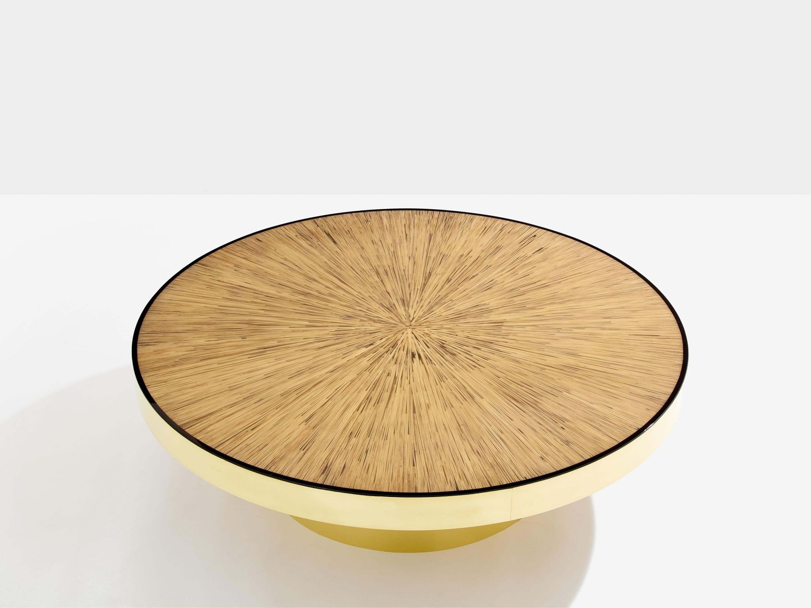 Table basse en marqueterie de bambou et laiton, années 1980 photo furniture