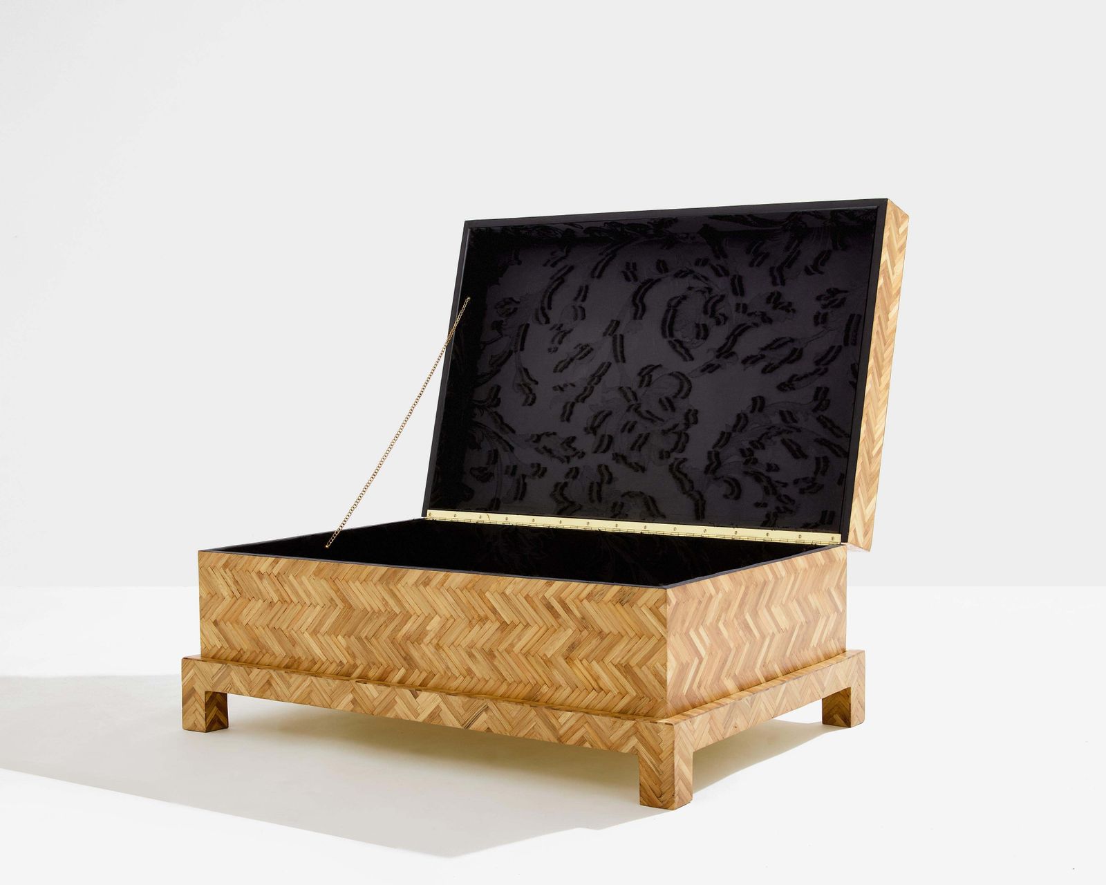 Galerie Maison & Jardin Bamboo Marquetry Brass Trunk 1970 photo vinterior