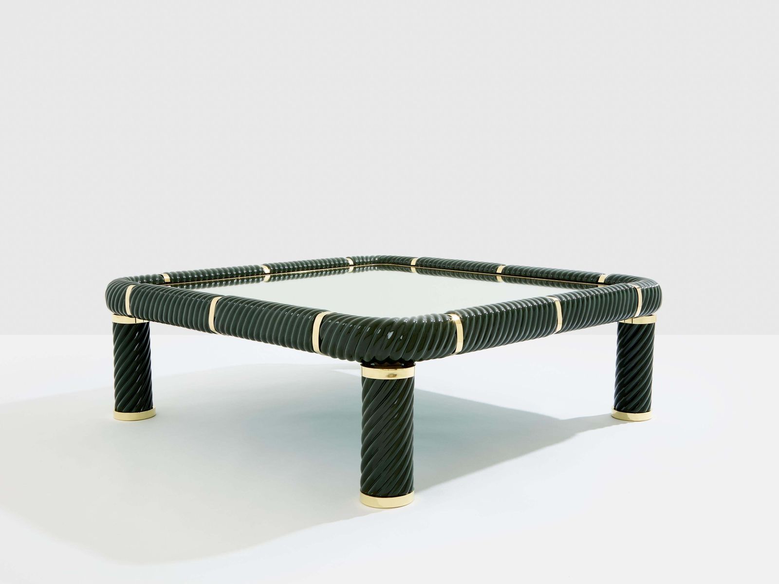 Table basse Tommaso Barbi en céramique vert olive et laiton, années 1970 photo furniture